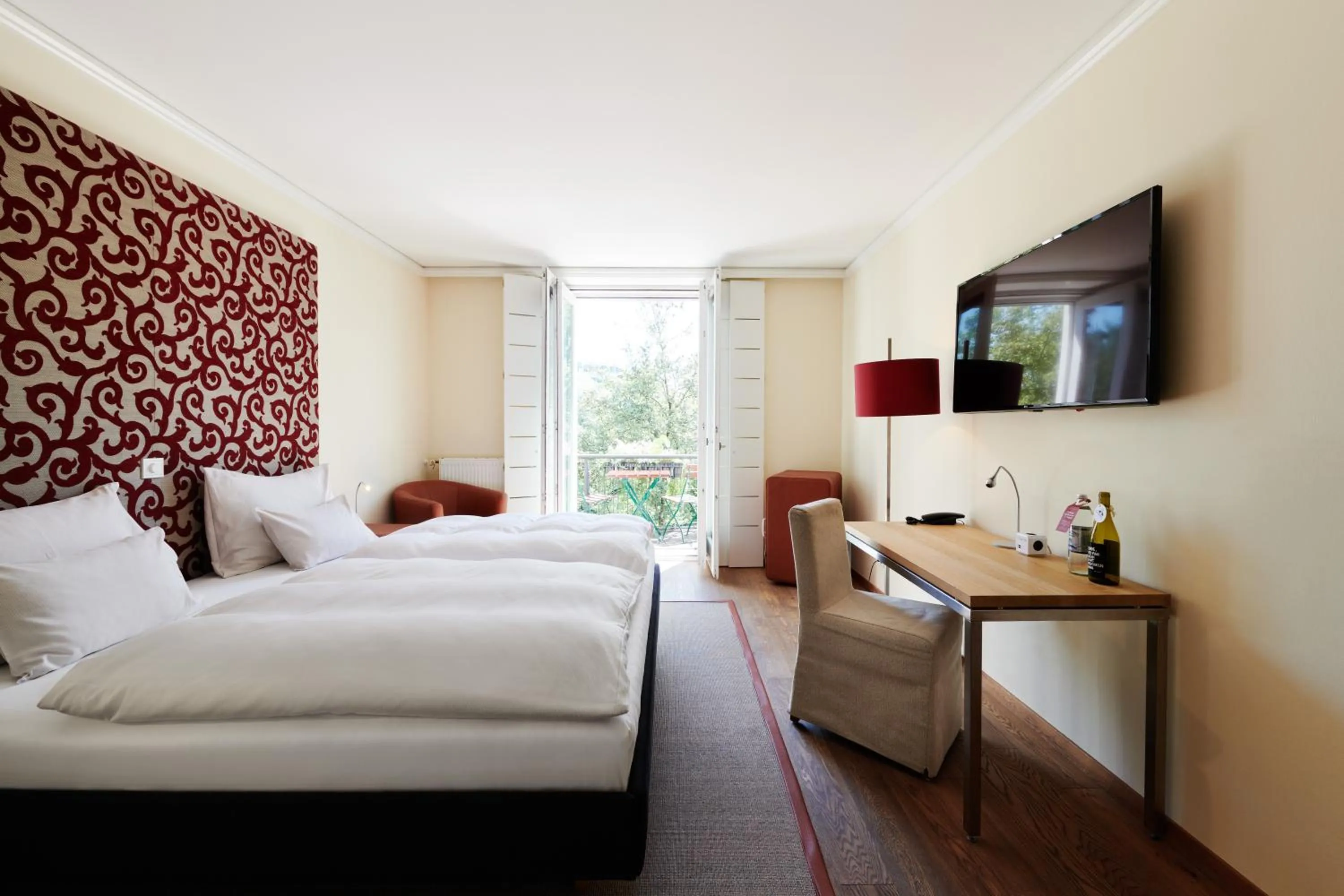 Bed in Hotel Weitzer Graz - Centre of Graz