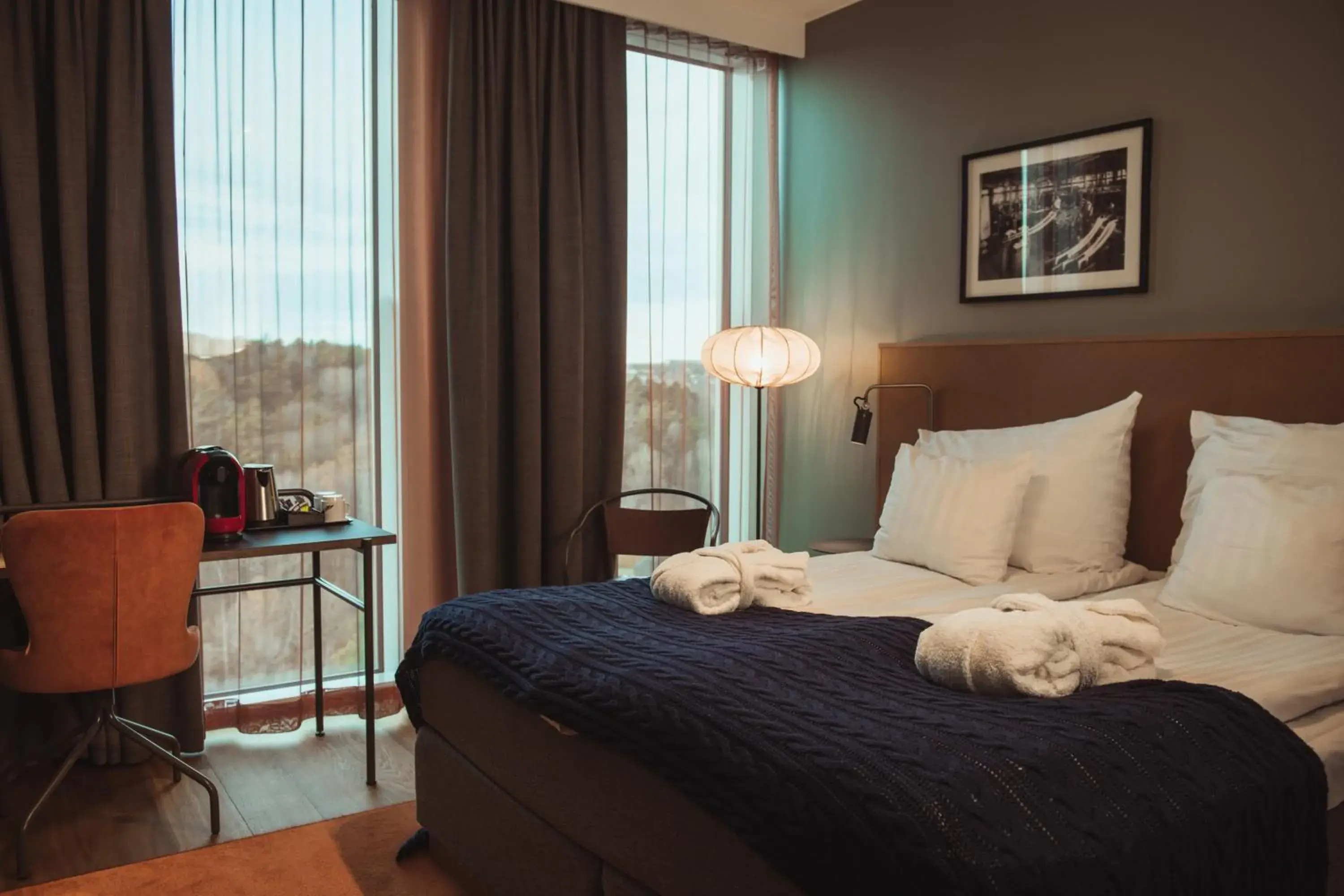 Mountain view, Bed in Quality Hotel The Weaver Mountain view, Bed in Quality Hotel The Weaver