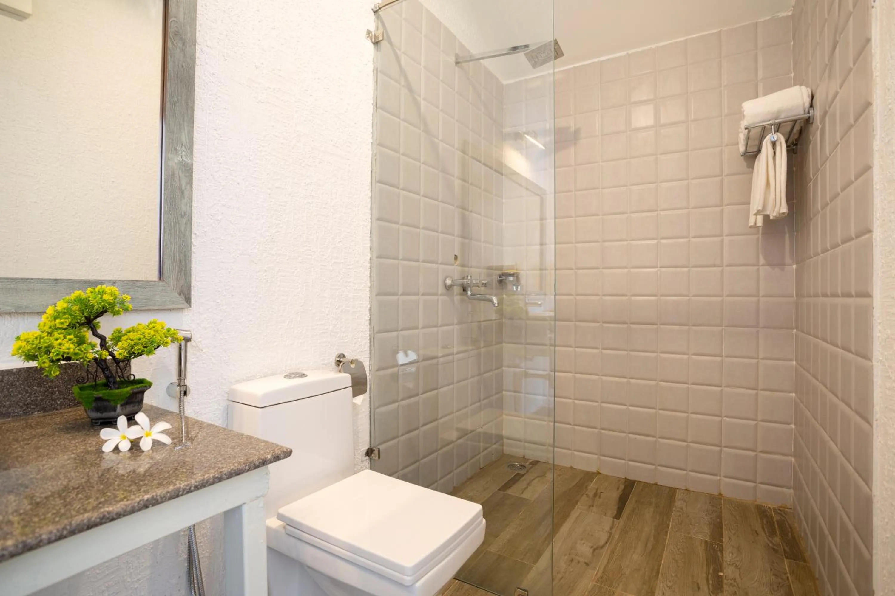 Bathroom in Stone Wood Beach Resort, Vagator