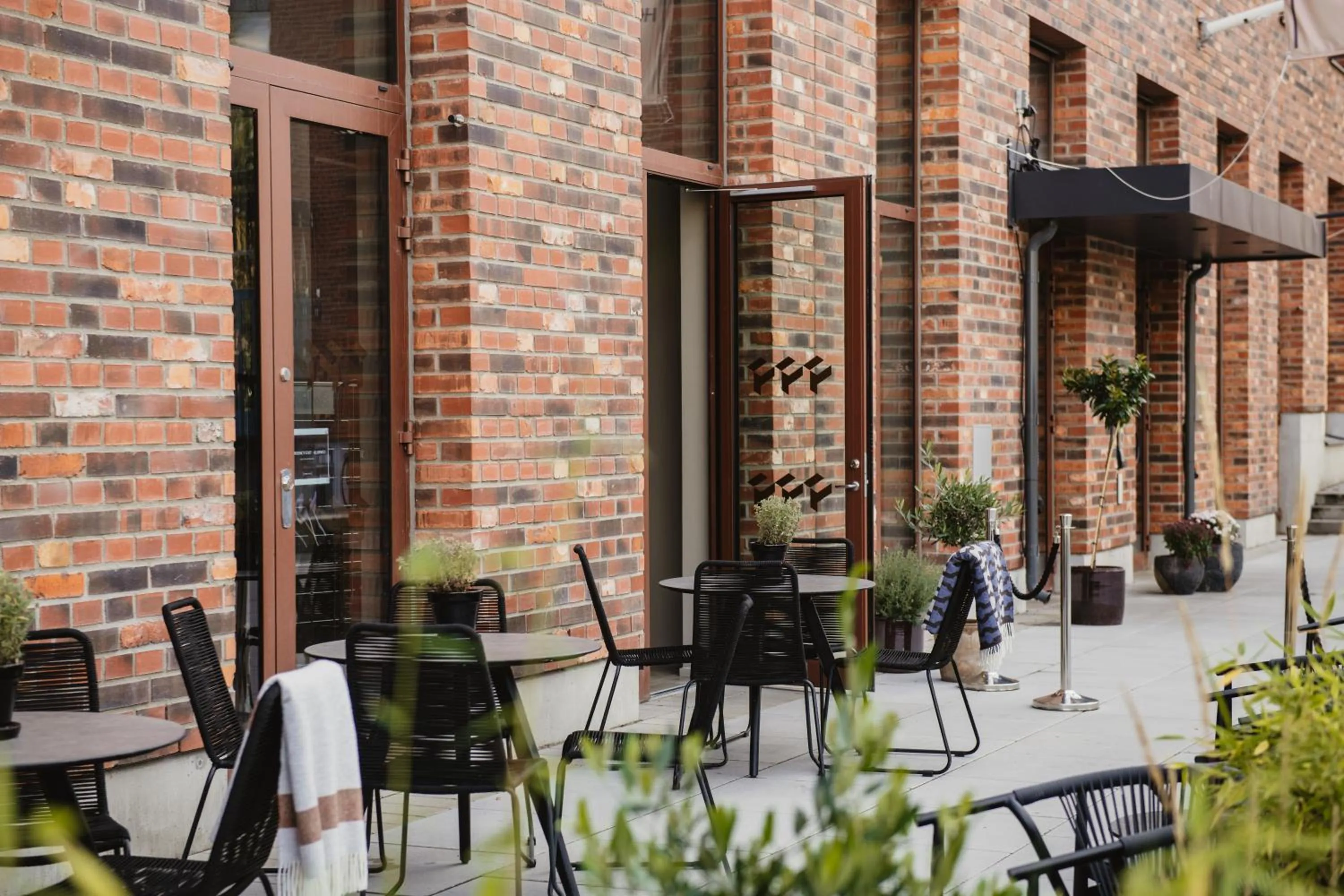 Patio in Home Hotel Tapetfabriken