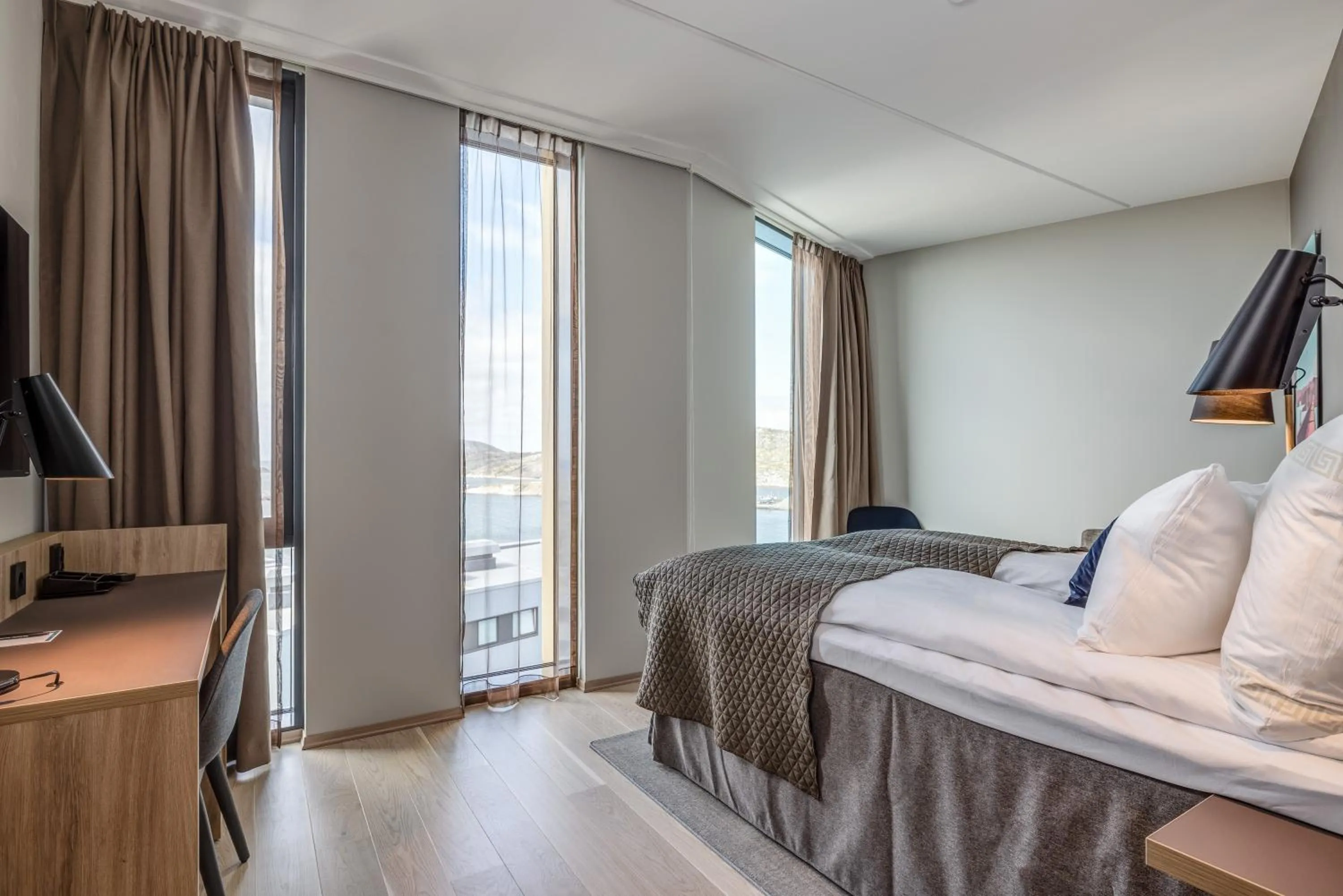 Bedroom, Bed in Quality Hotel Ramsalt