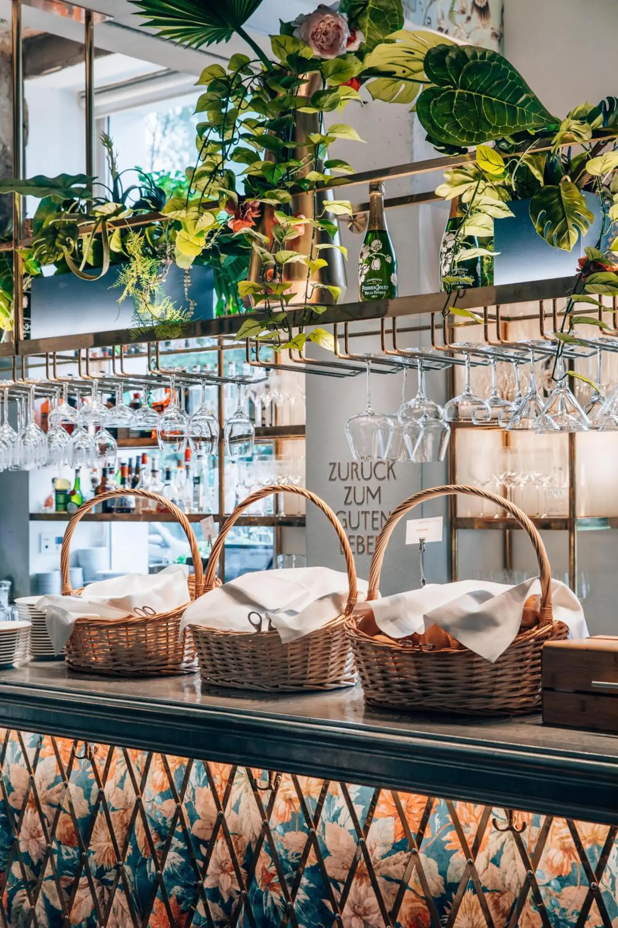 Restaurant/places to eat in Grand Hôtel Wiesler - Centre of Graz Restaurant/places to eat in Grand Hôtel Wiesler - Centre of Graz