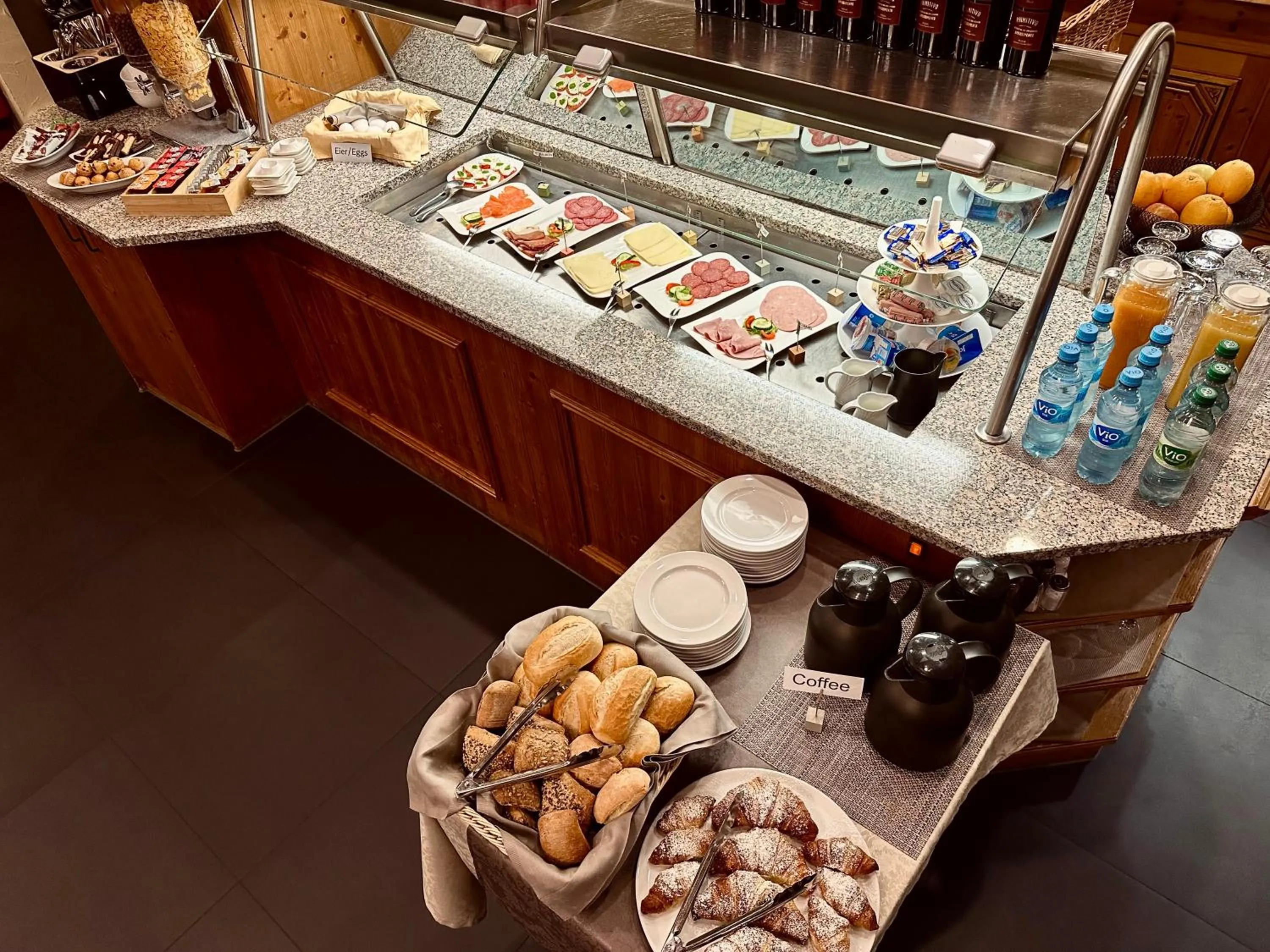 Buffet breakfast in E&D Hotel Rodgau