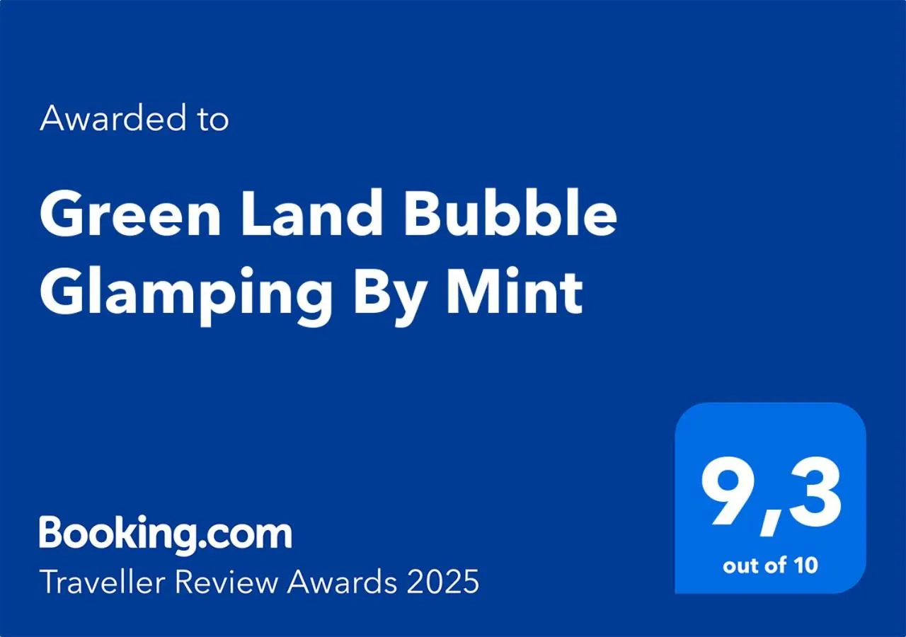 Property building in Green Land Bubble Glamping