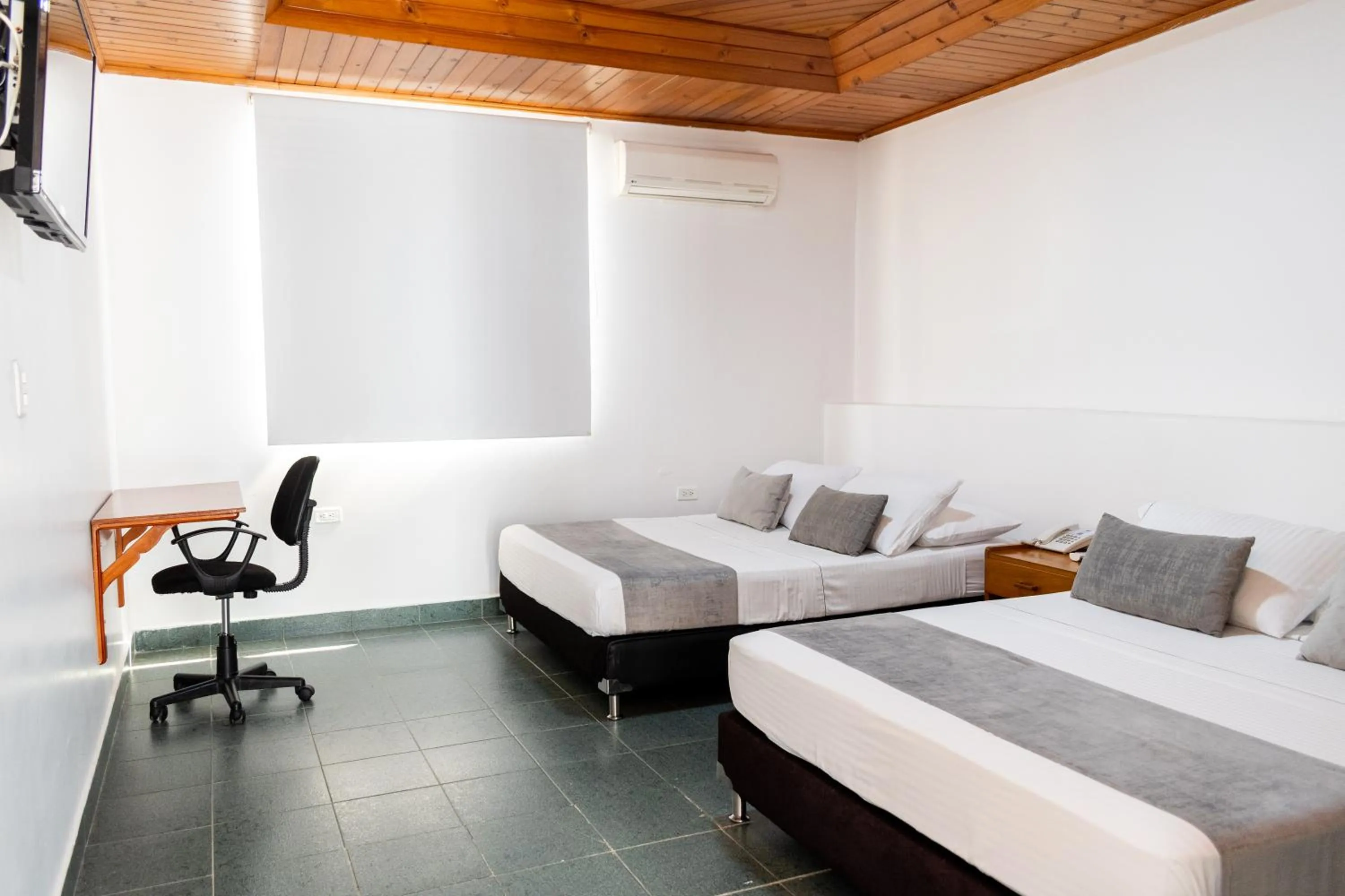 Photo of the whole room, Bed in Hotel Corozal Plaza