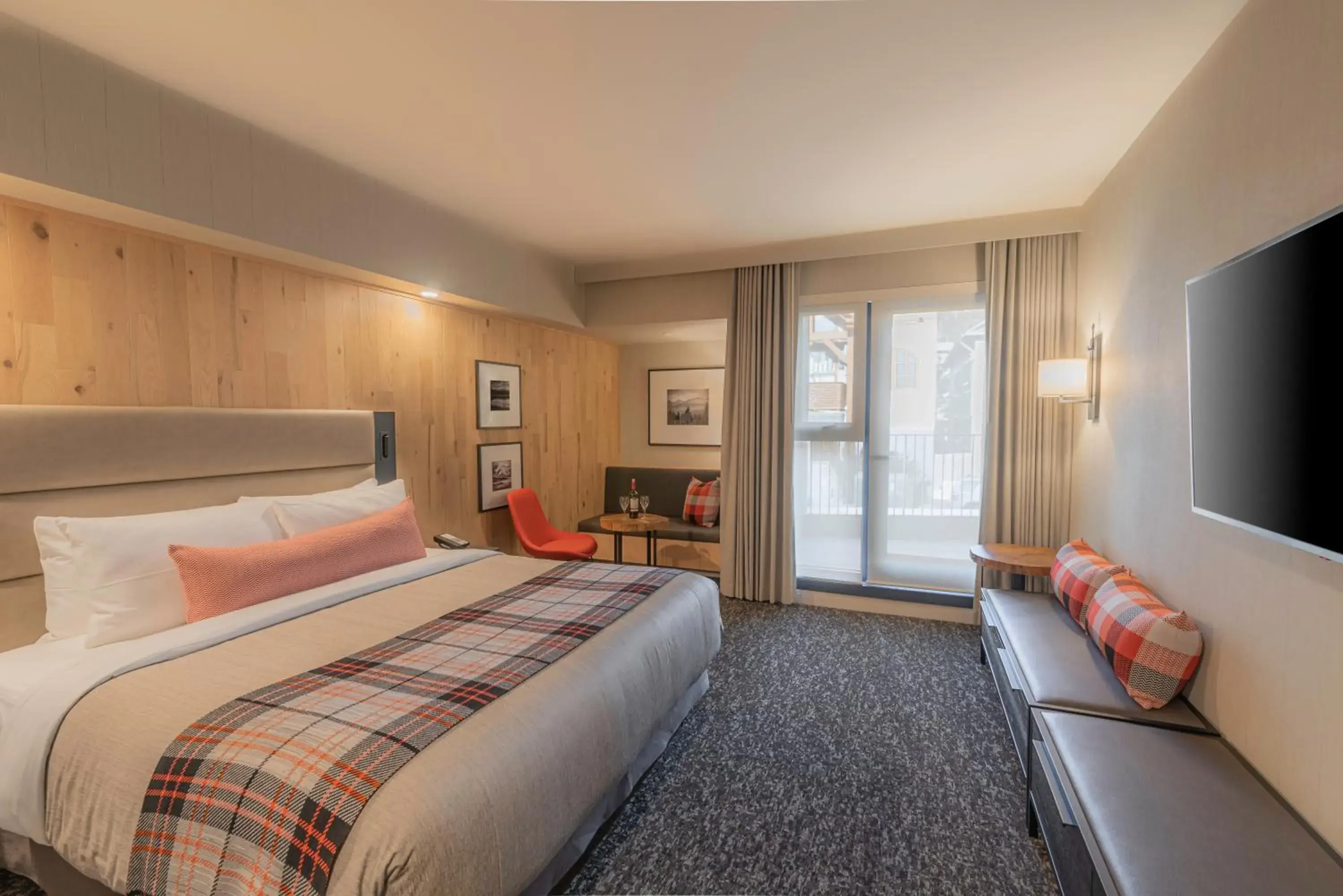 Bed in Peaks Hotel and Suites Bed in Peaks Hotel and Suites