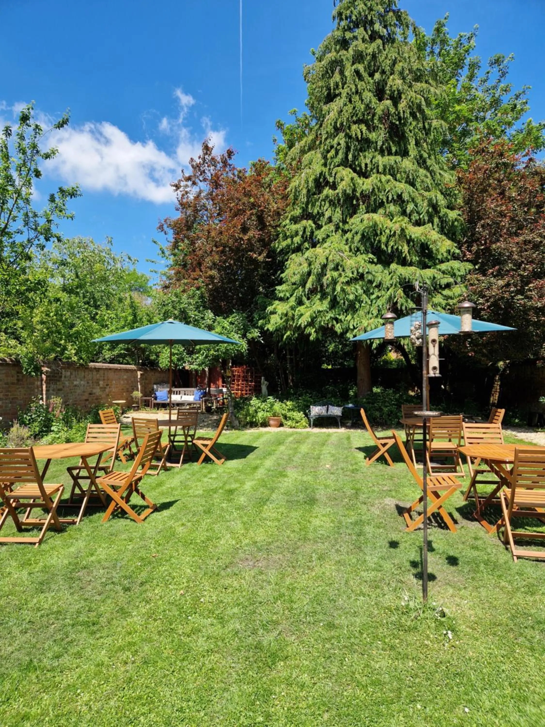 Garden in St Margaret's Hotel
