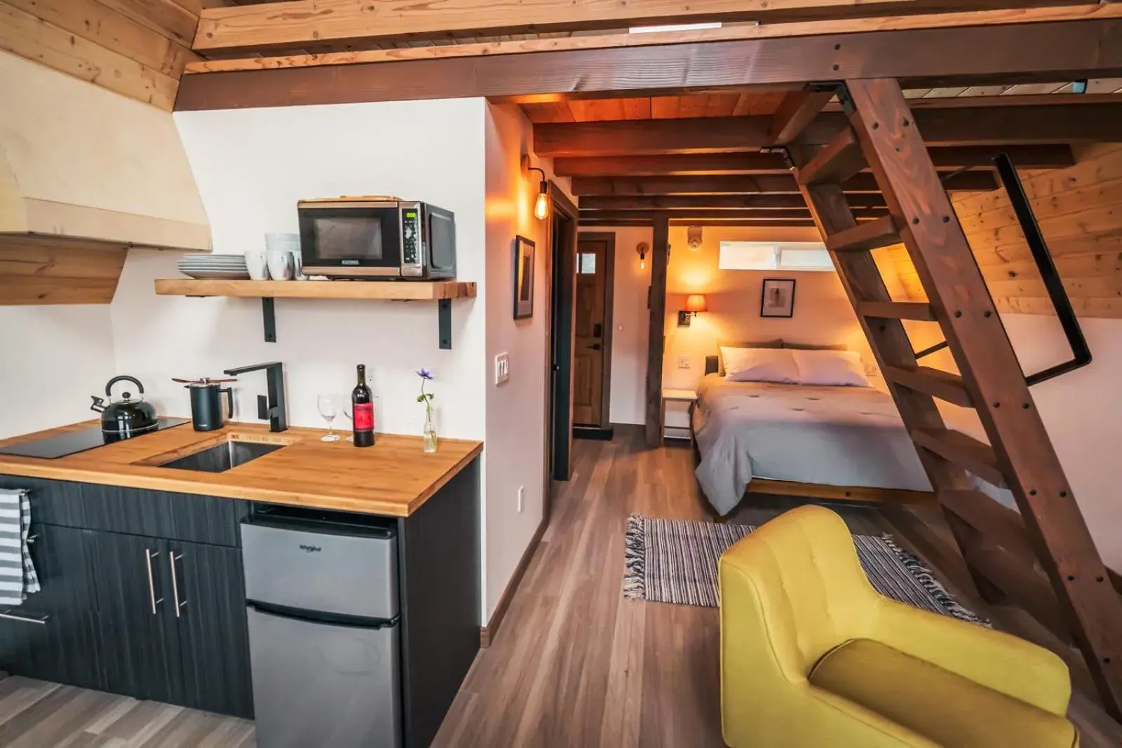 Two-Bedroom Chalet in Artbliss Hotel Two-Bedroom Chalet in Artbliss Hotel