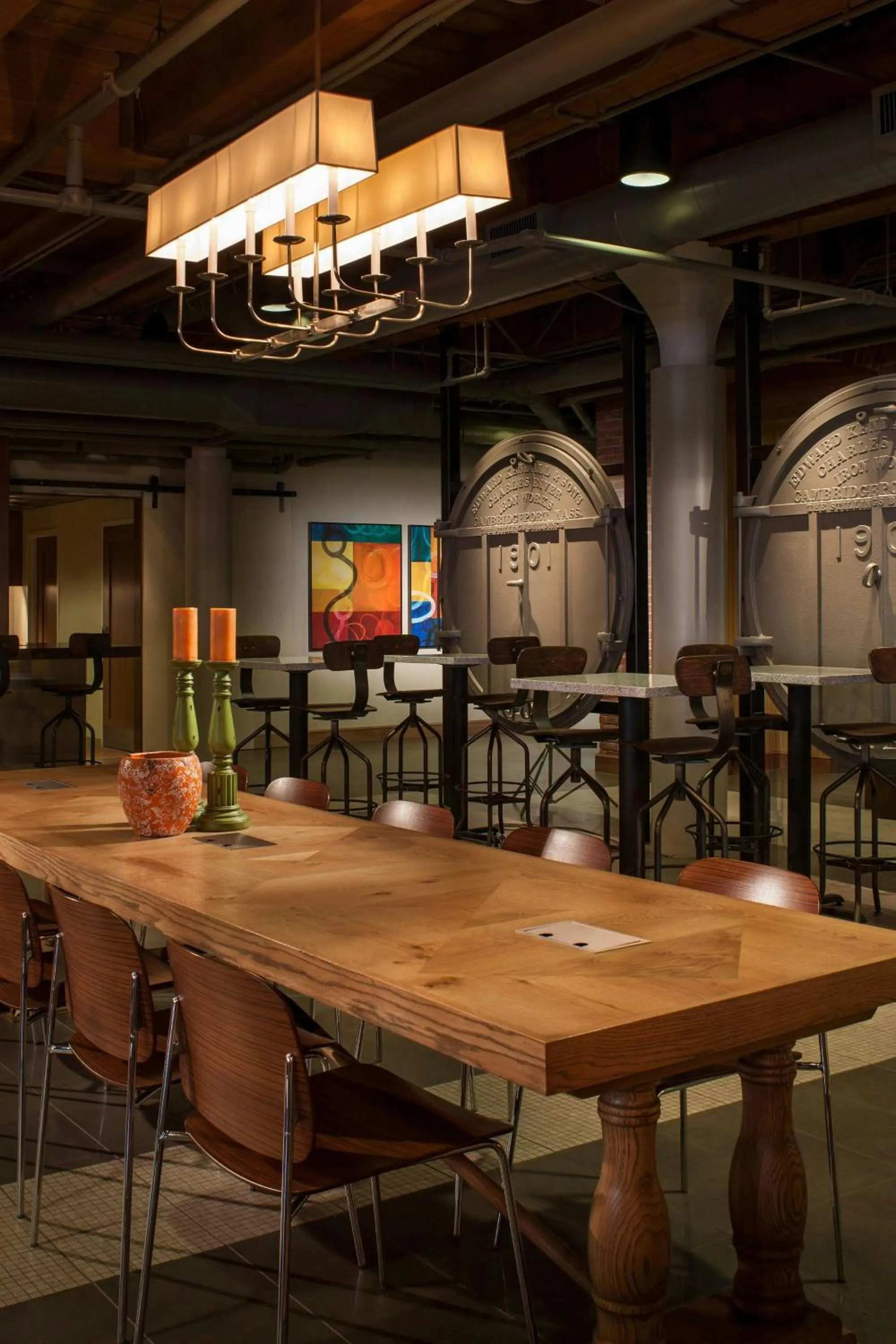 Restaurant/places to eat in Residence Inn by Marriott Boston Downtown Seaport