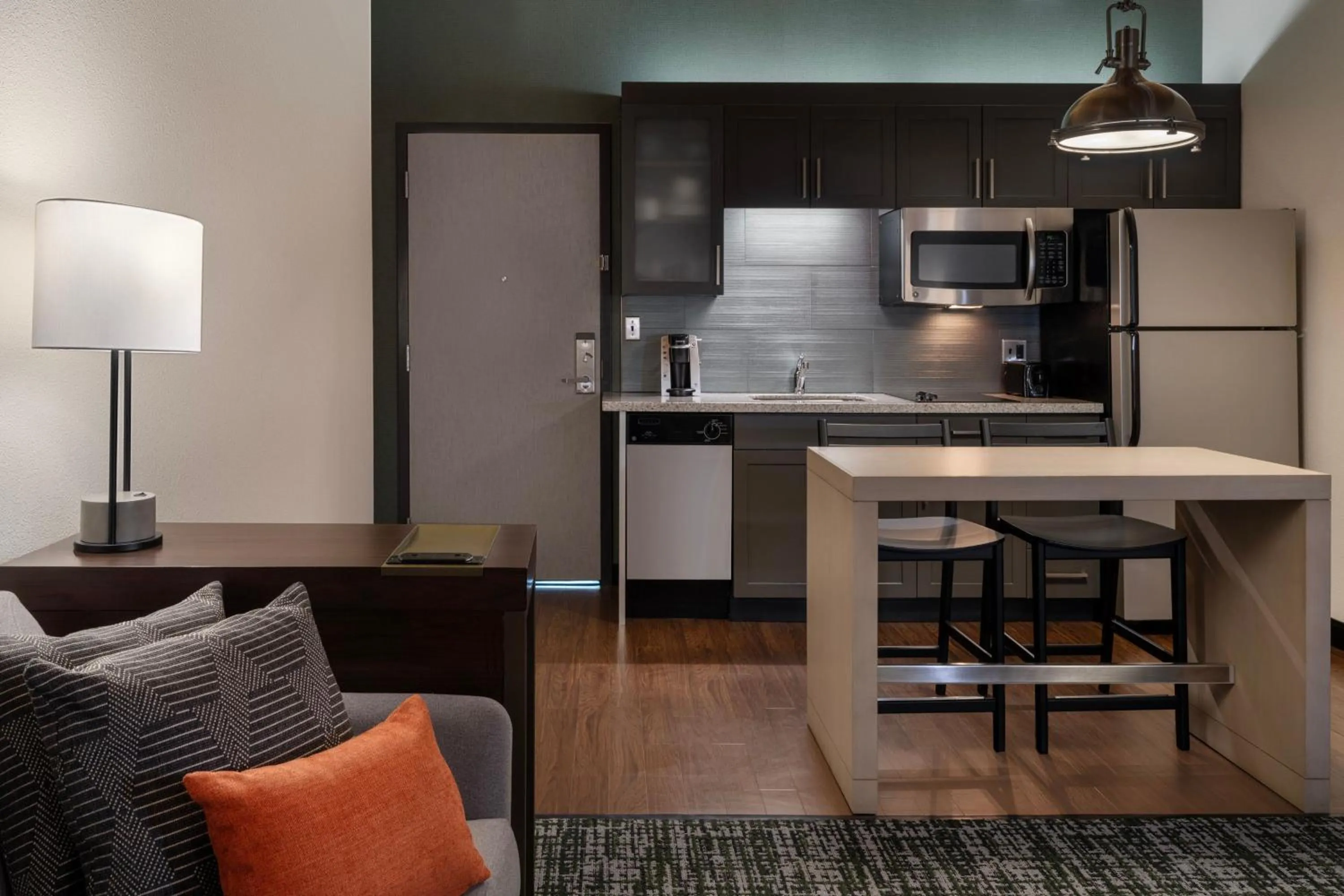 Kitchen or kitchenette in Residence Inn by Marriott Boston Downtown Seaport
