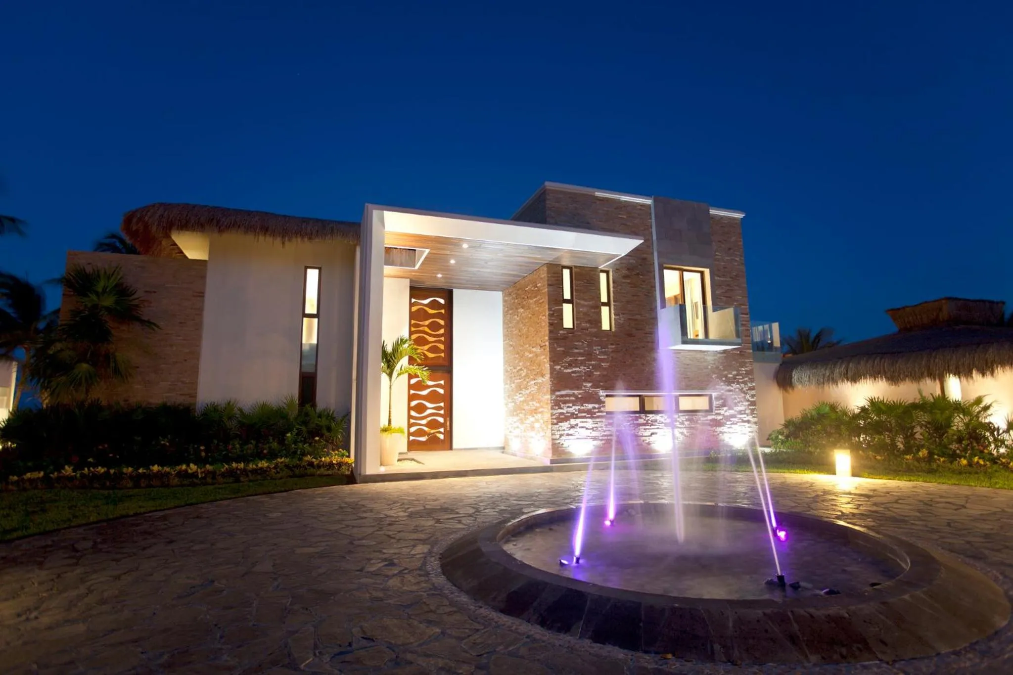 Property building in Azul Villa Esmeralda - Gourmet All Inclusive by Karisma