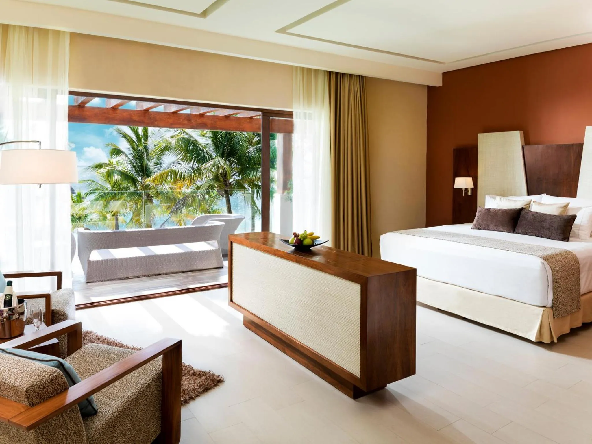 Photo of the whole room, Bed in Azul Villa Esmeralda - Gourmet All Inclusive by Karisma