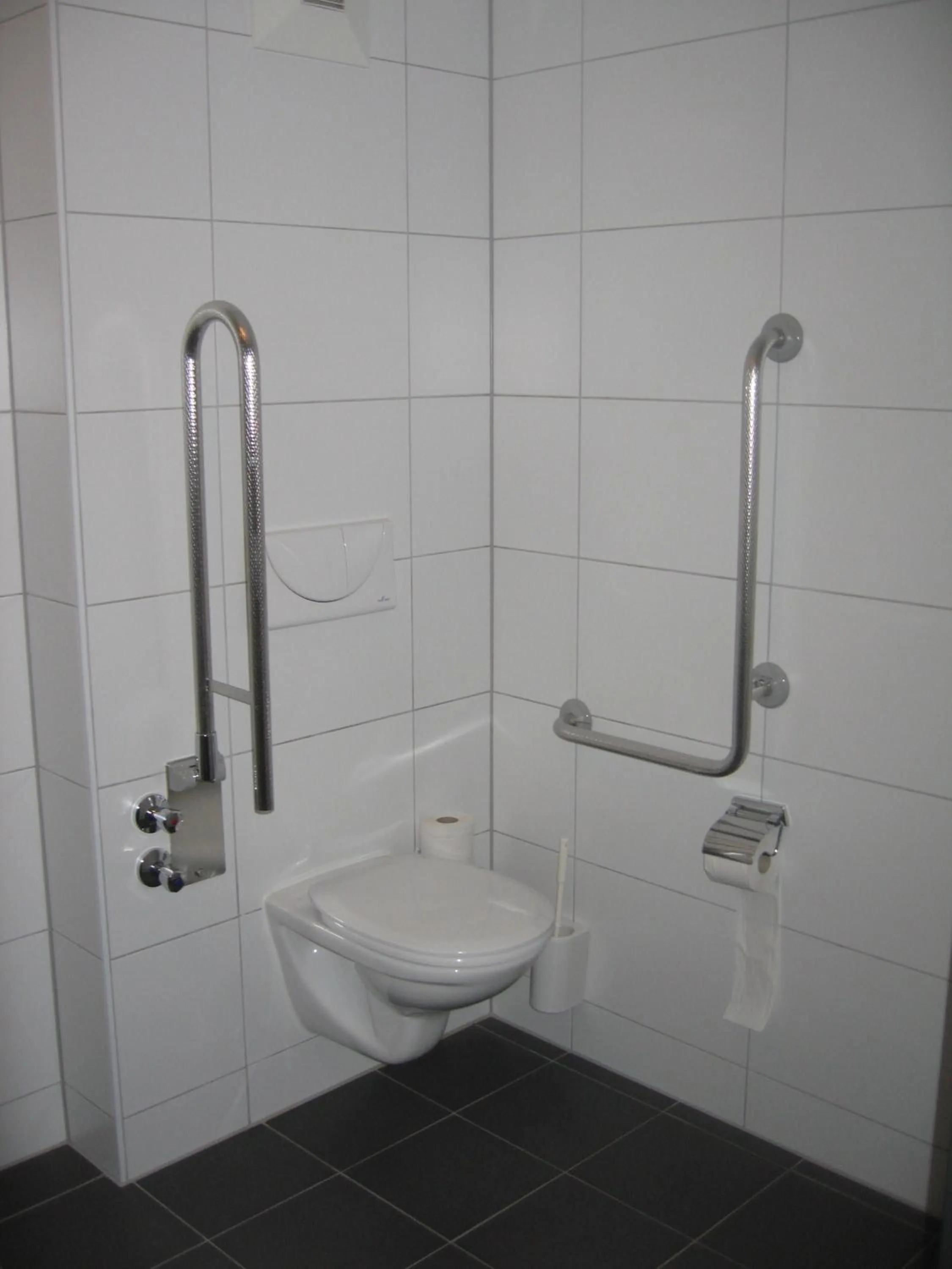 Toilet in Hotel Bokan Exclusiv