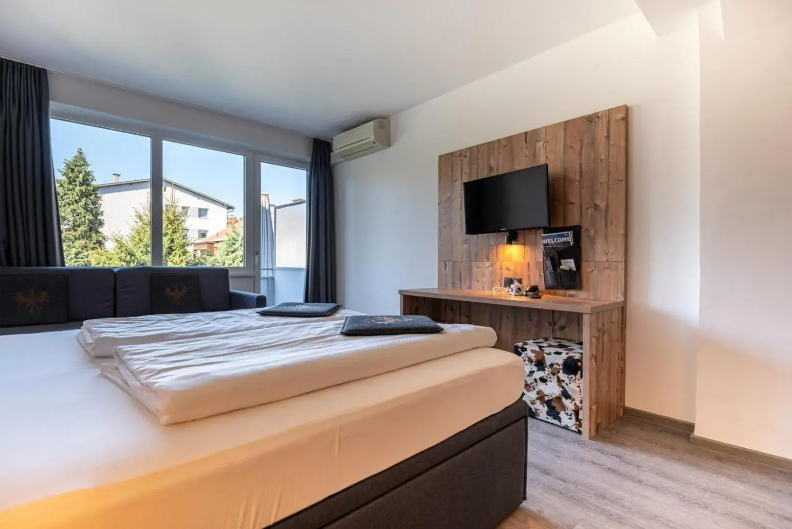 Photo of the whole room, Bed in BinderS Budget City-Mountain Hotel Photo of the whole room, Bed in BinderS Budget City-Mountain Hotel