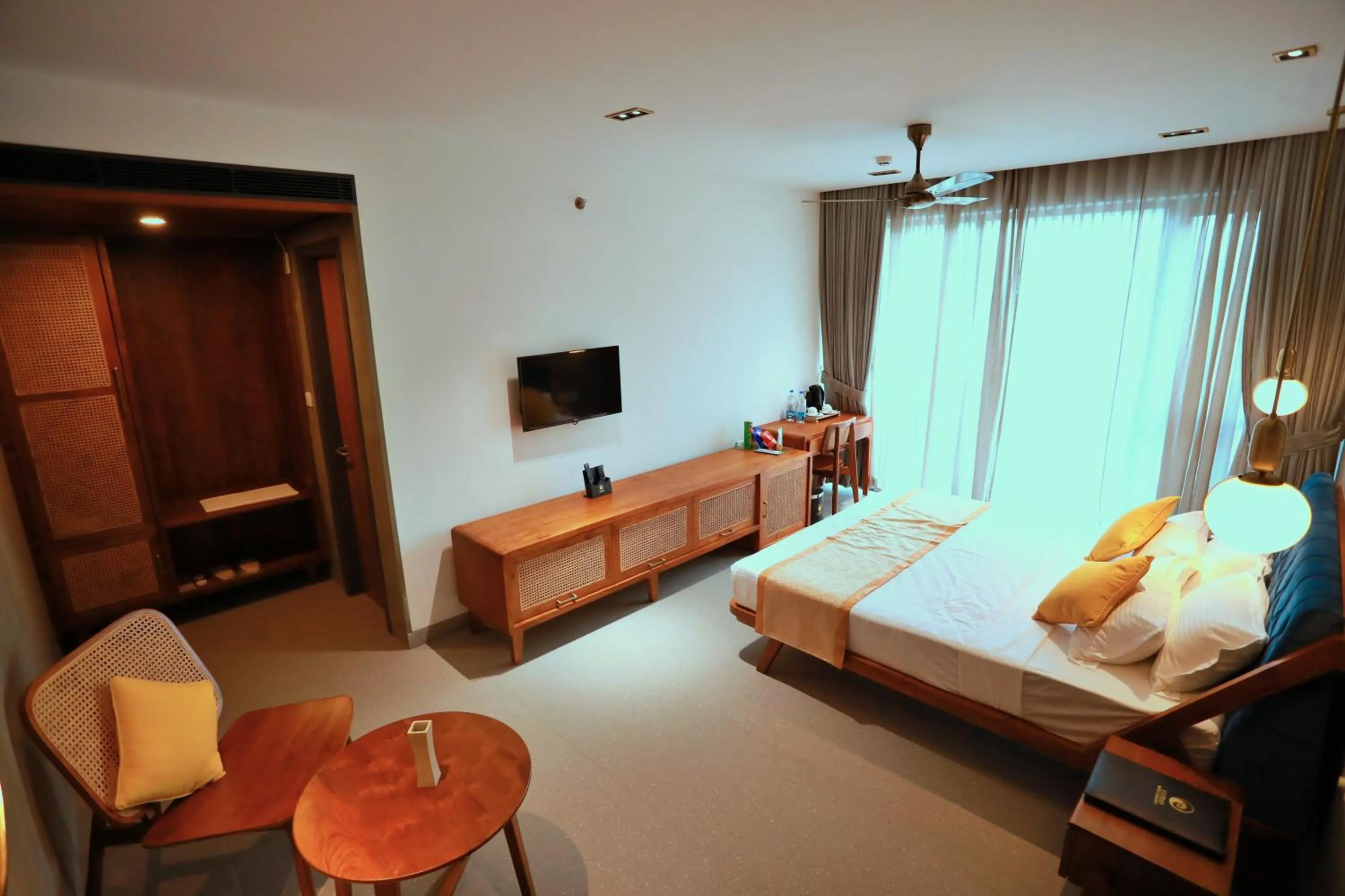 Photo of the whole room, Bed in E.05 City Inn