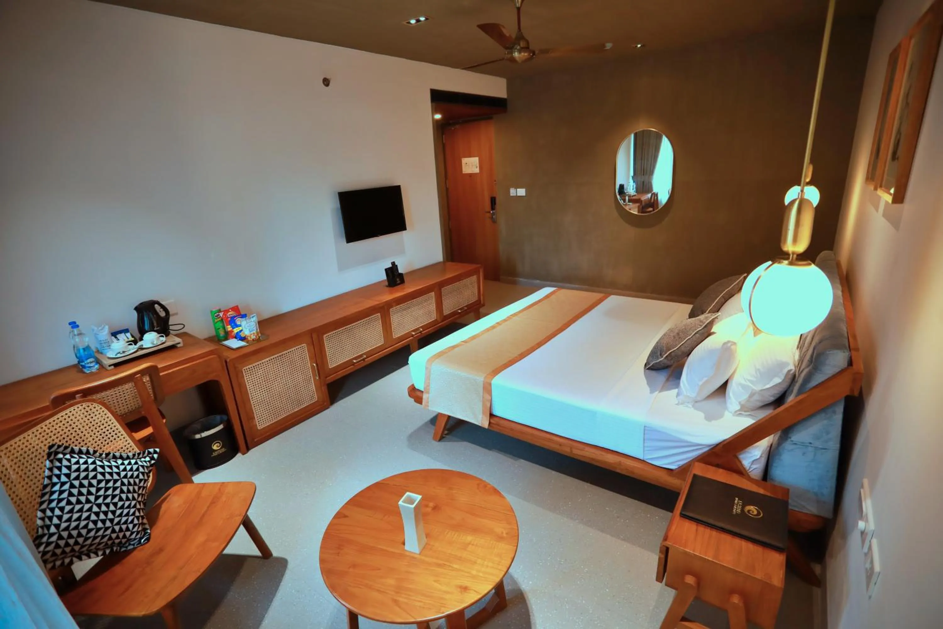 Photo of the whole room, Bed in E.05 City Inn