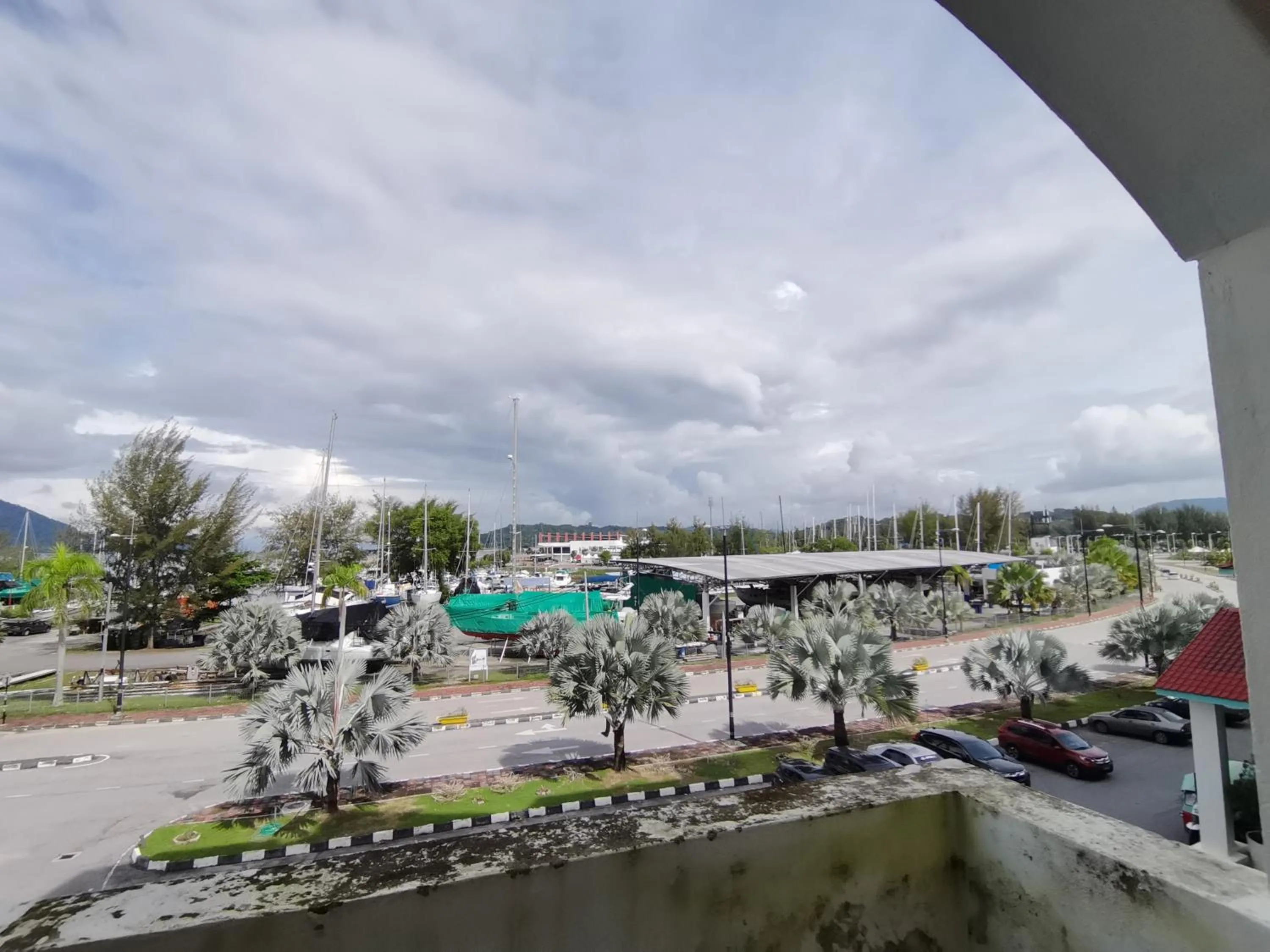 Marina Island Lumut Homestay by Goopro