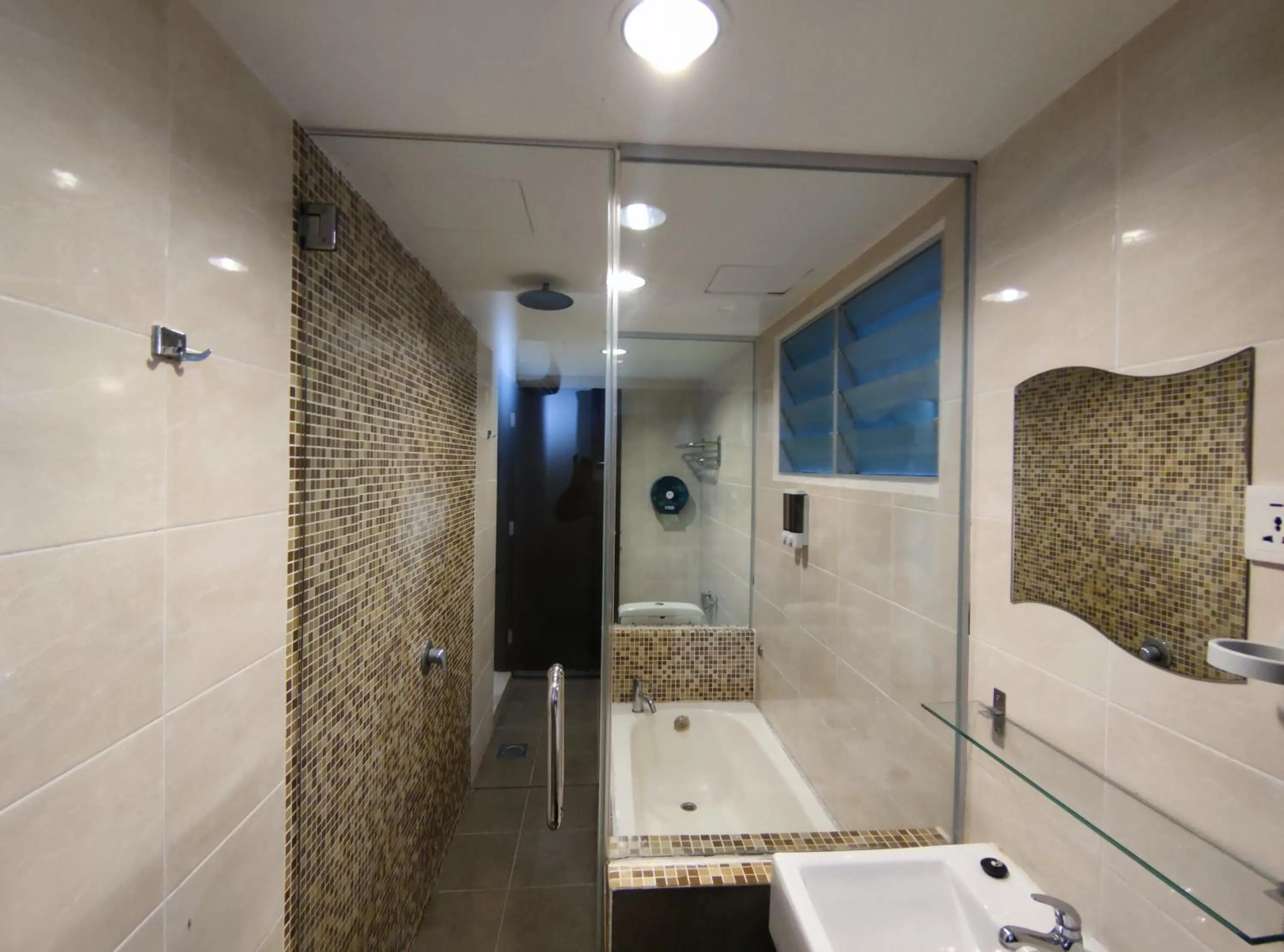 Marina Island Lumut Homestay by Goopro