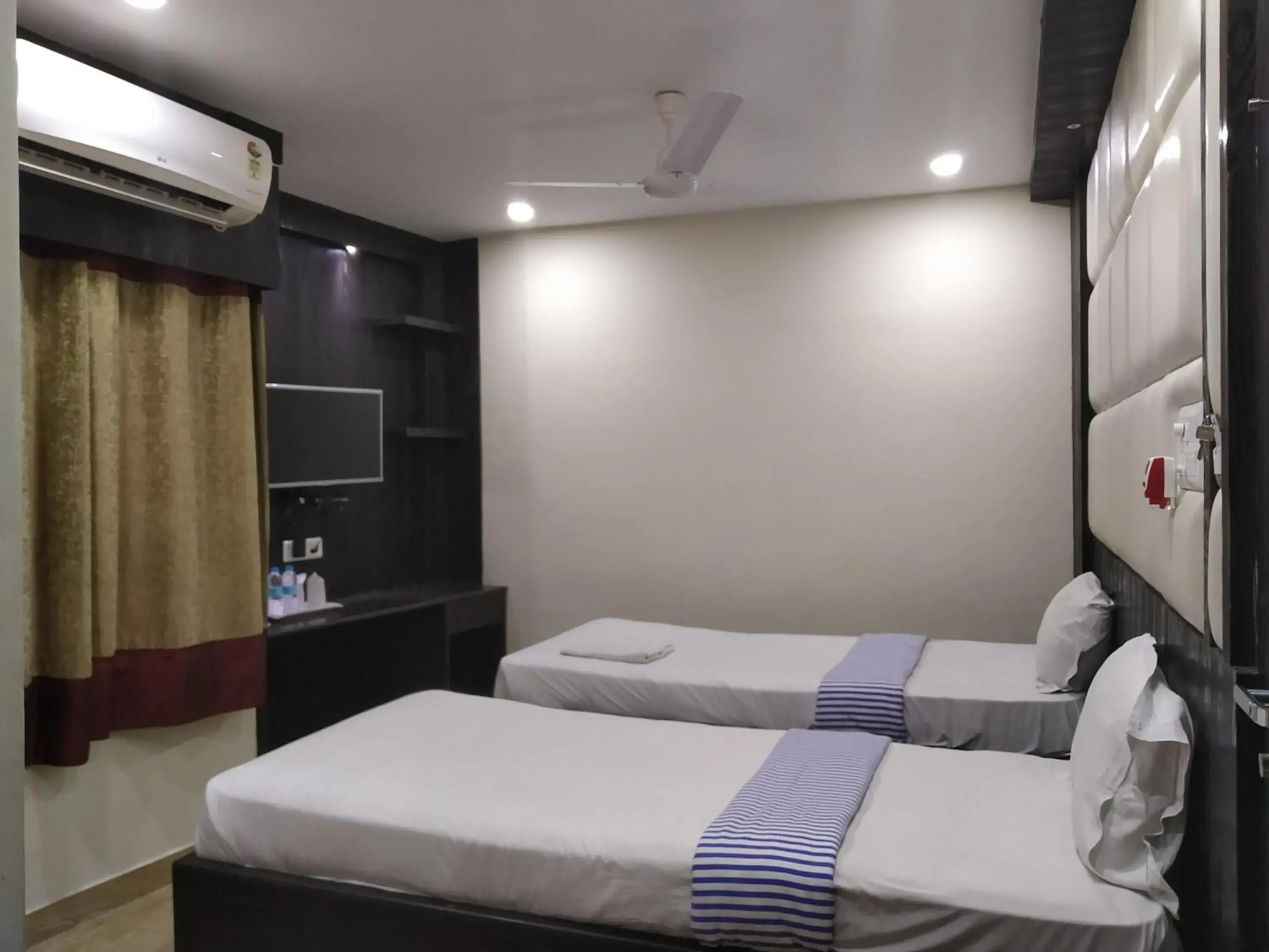Deluxe Double Room in Hotel Bikram-A Boutique Hotel Deluxe Double Room in Hotel Bikram-A Boutique Hotel