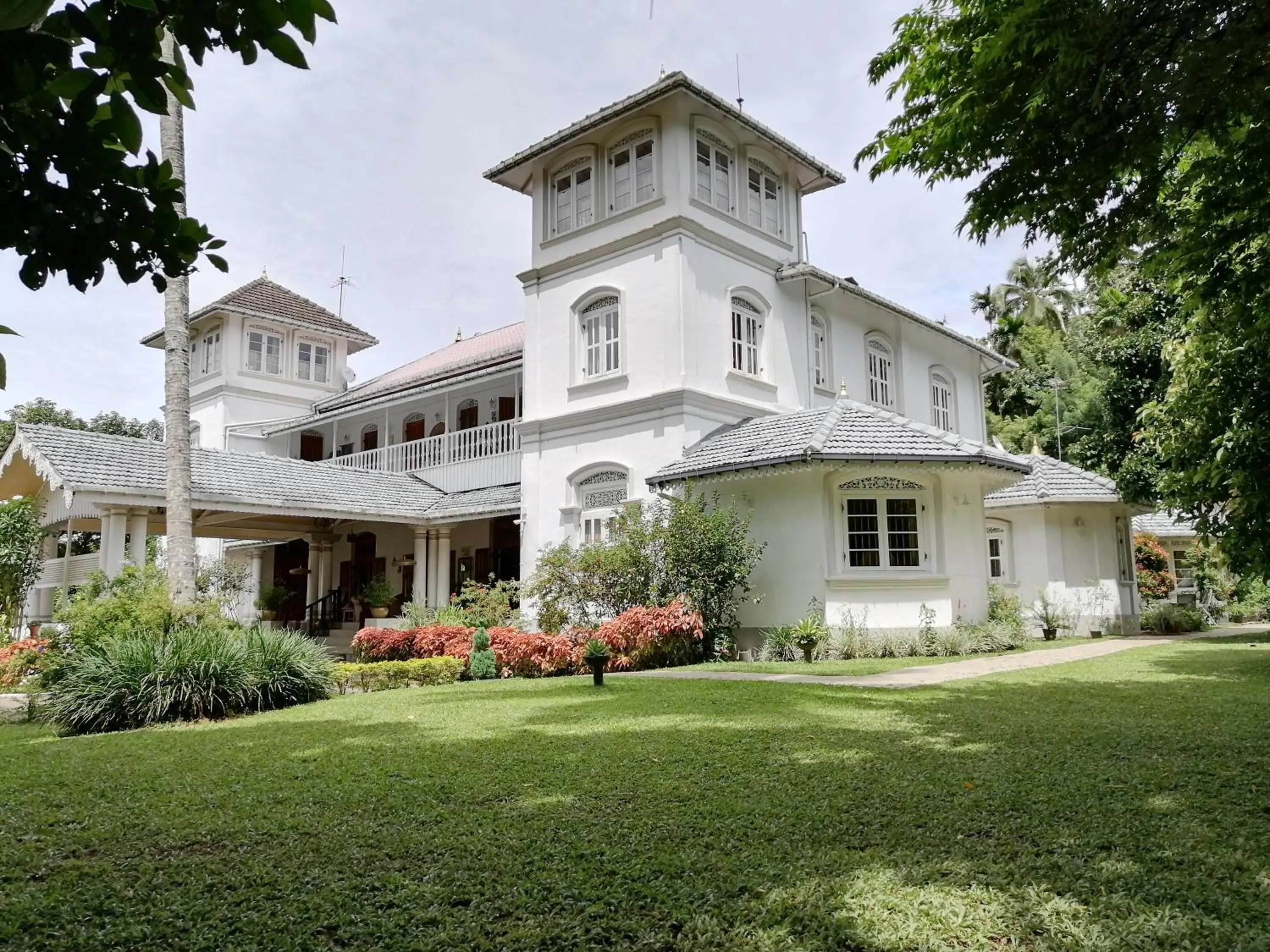 Property building in Manor House-Kandy