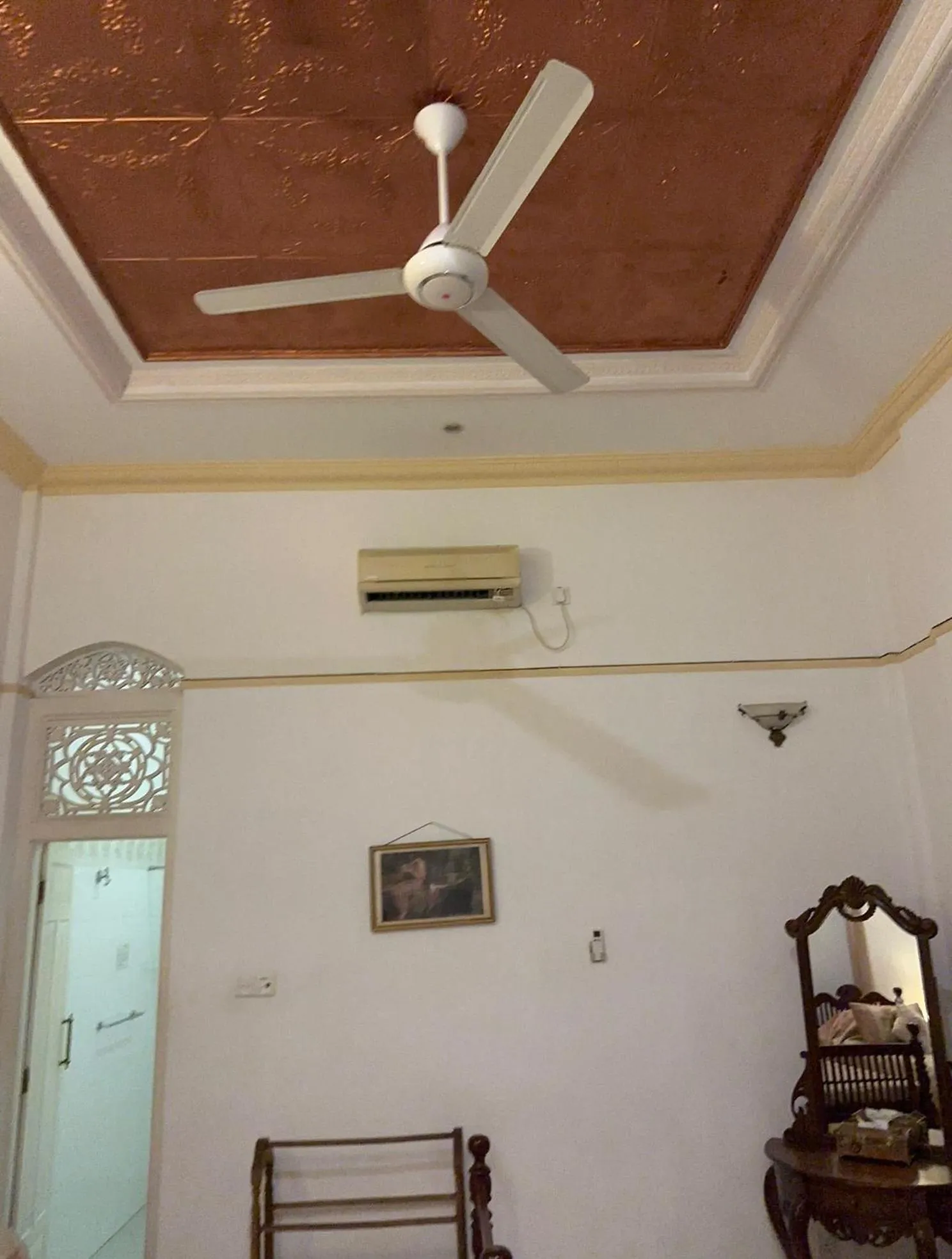 air conditioner in Manor House-Kandy