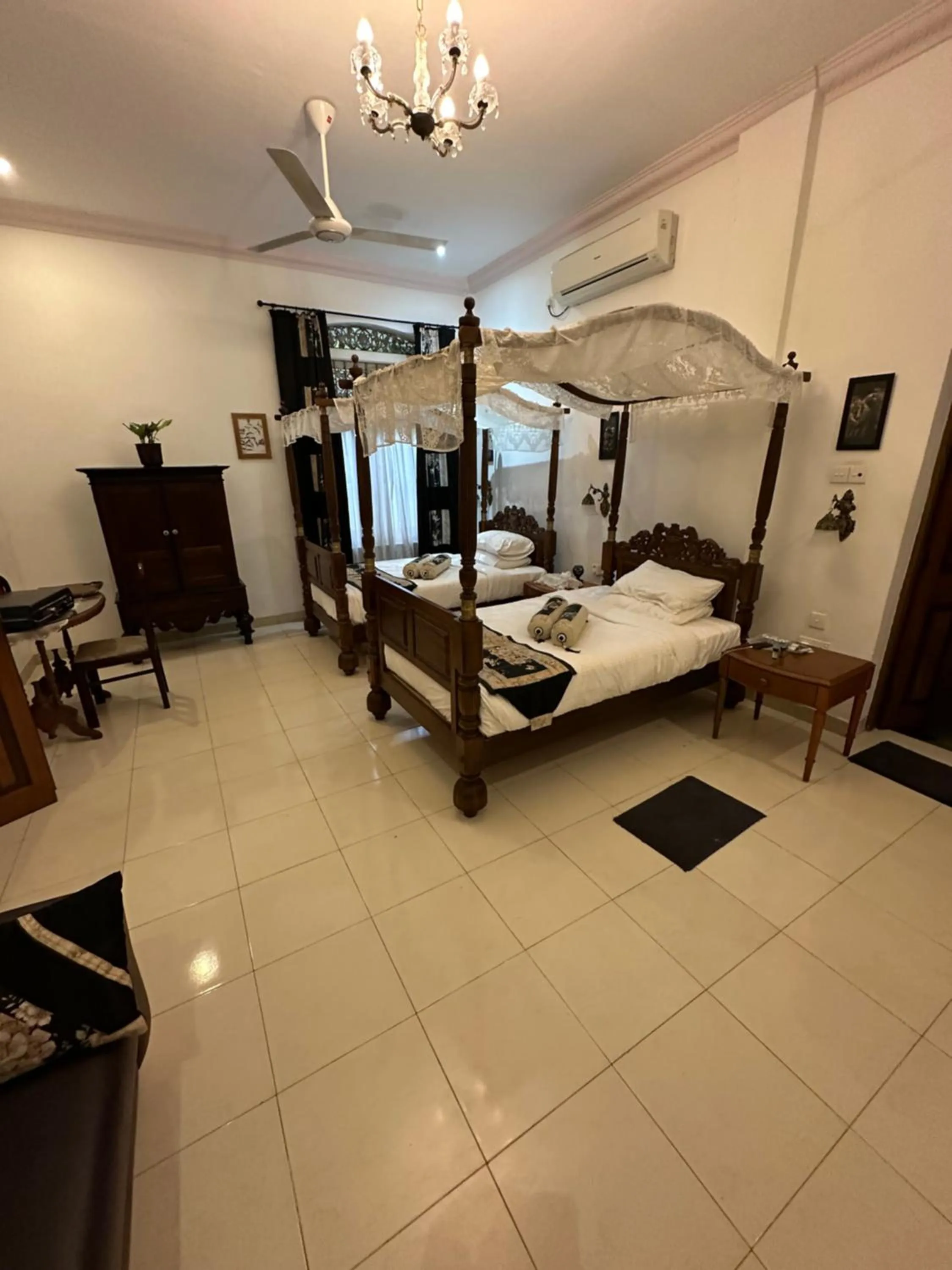 Bedroom, Bed in Manor House-Kandy