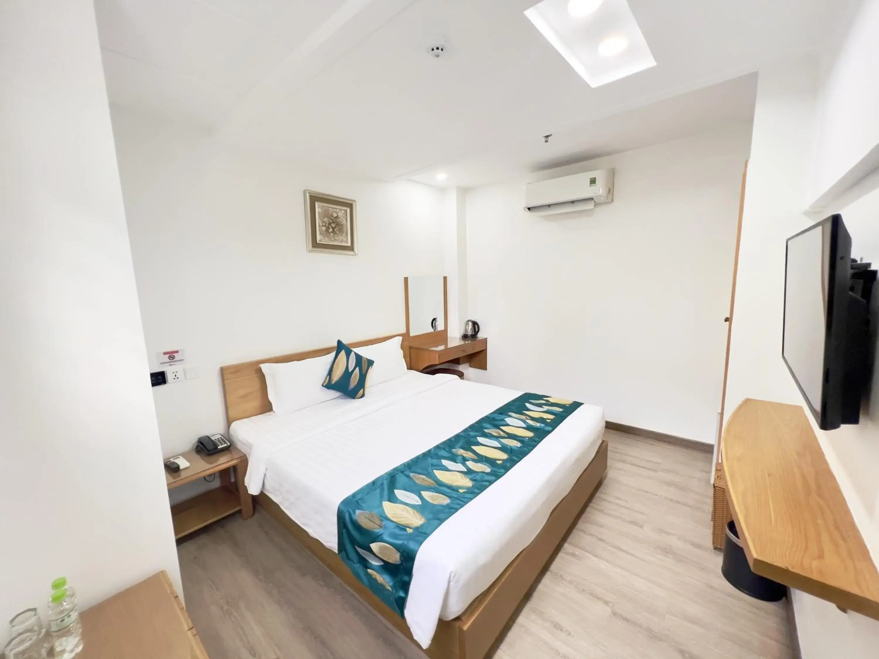 Superior Double Room in Sao Mai Hotel Superior Double Room in Sao Mai Hotel