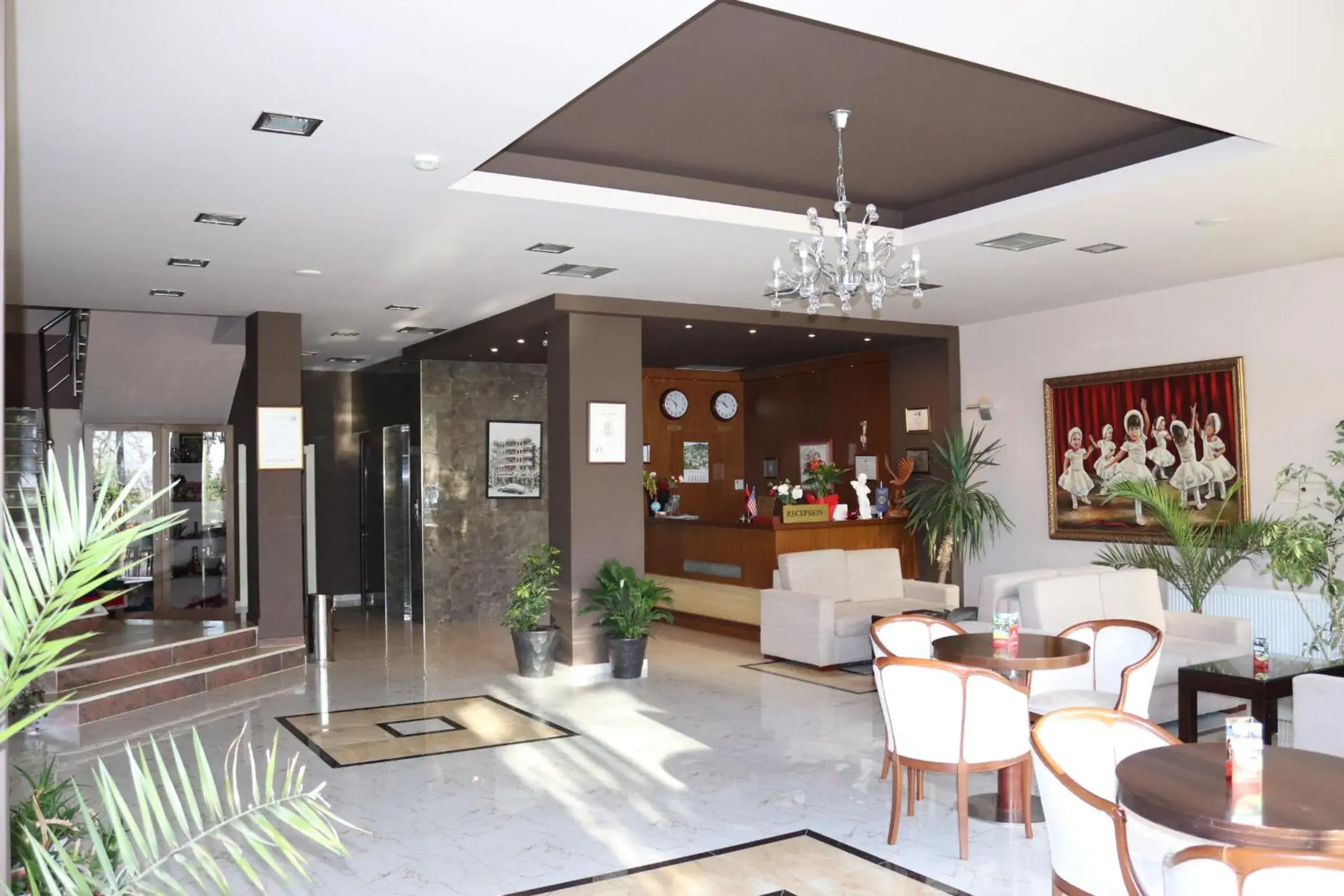Lobby or reception in Perla Hotel Lobby or reception in Perla Hotel