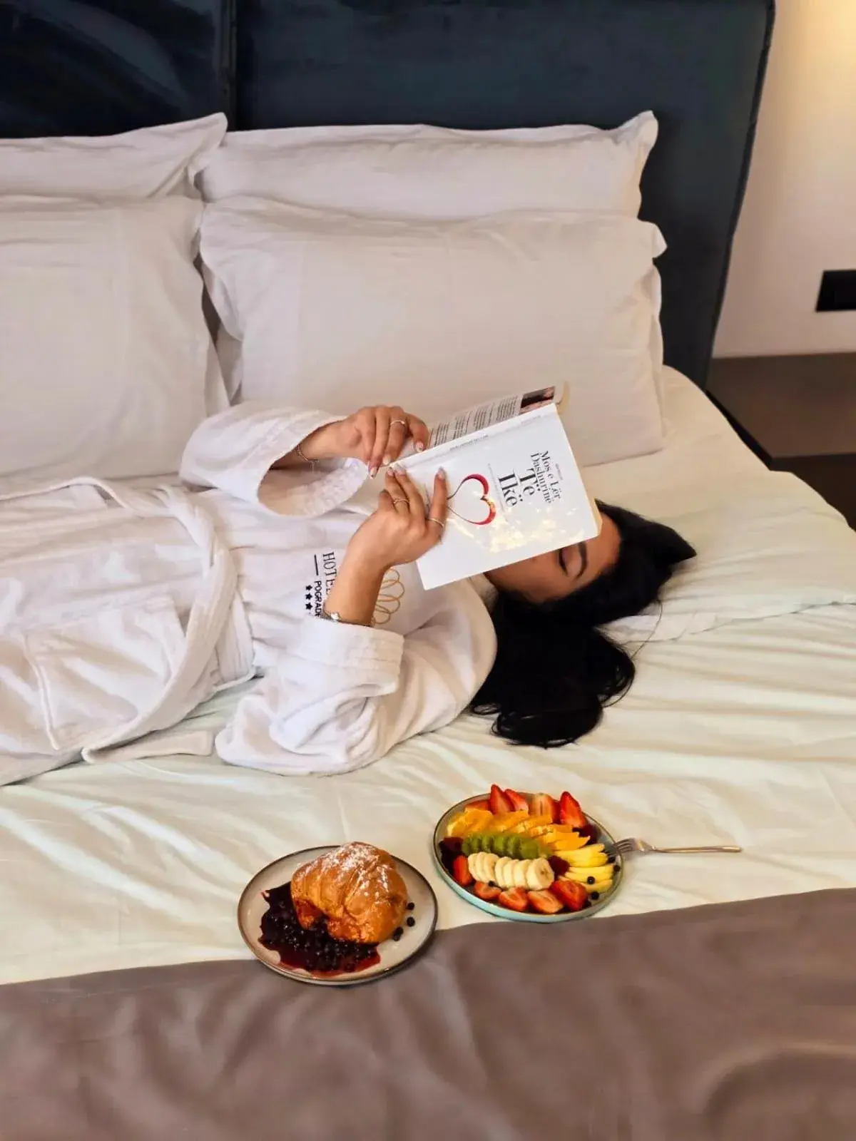 room service, Bed in Perla Hotel room service, Bed in Perla Hotel