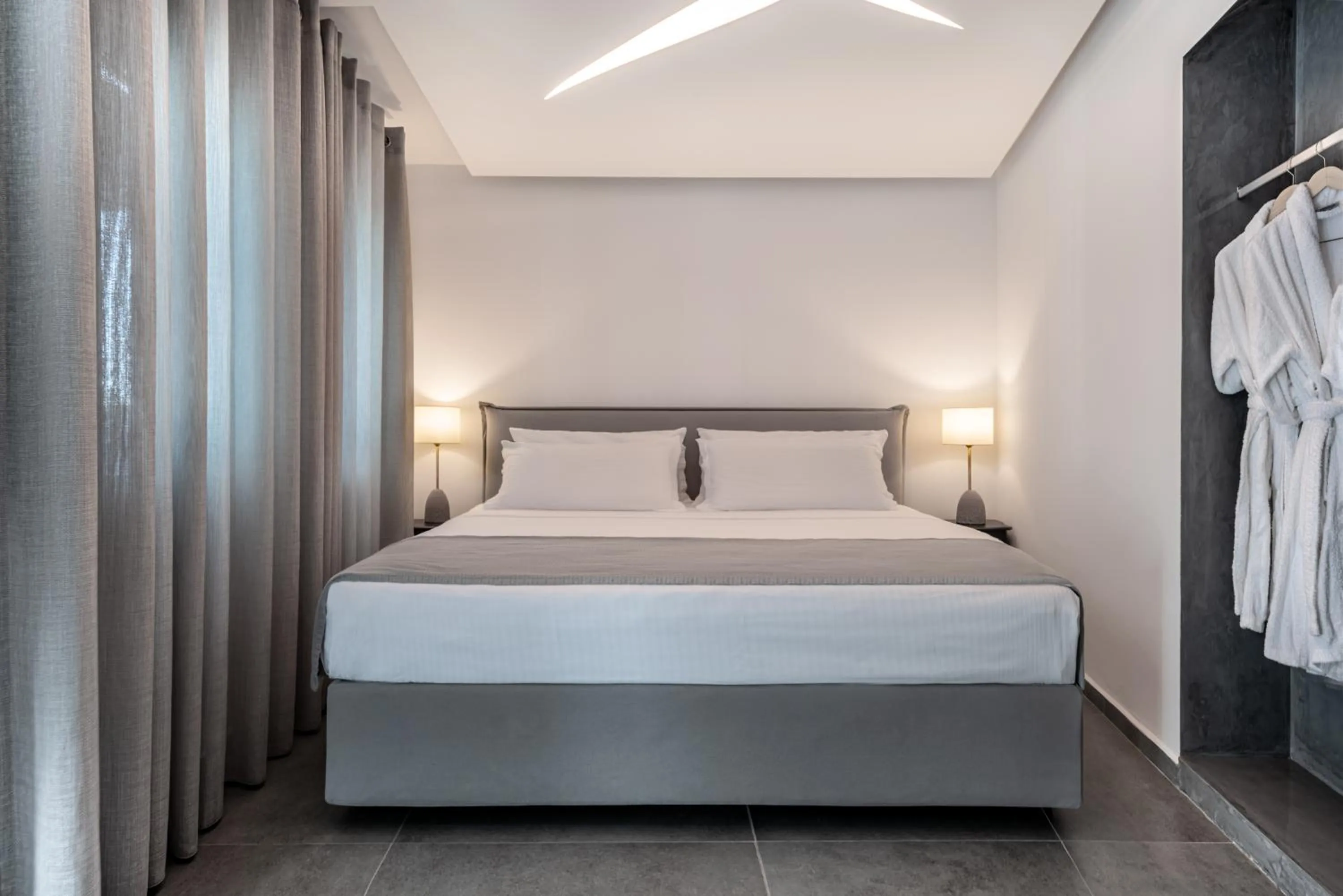 Bed in Santa Irina Luxury Sunny Lofts