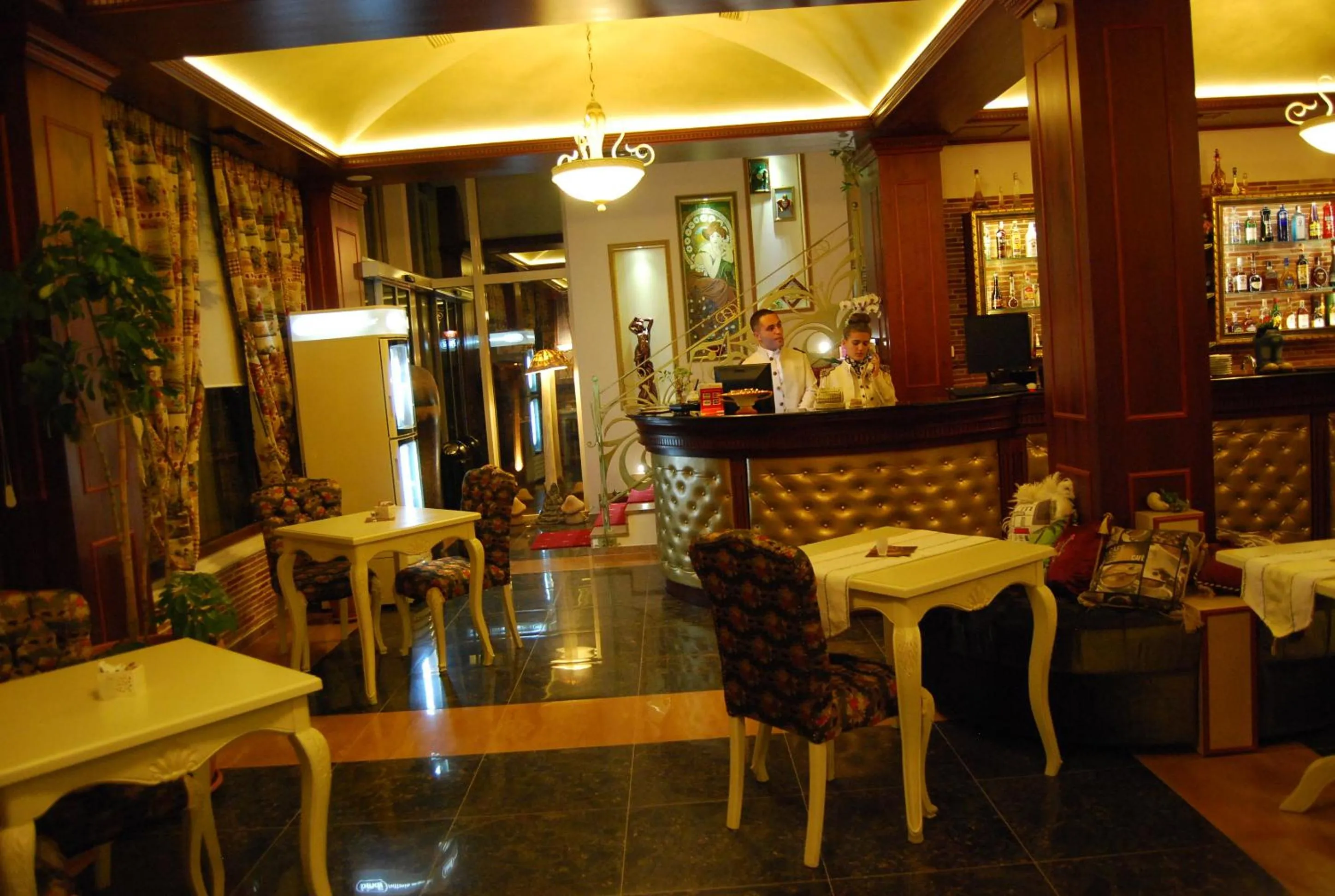 Lounge or bar in 2 KITARRAT Boutique Hotel & SPA