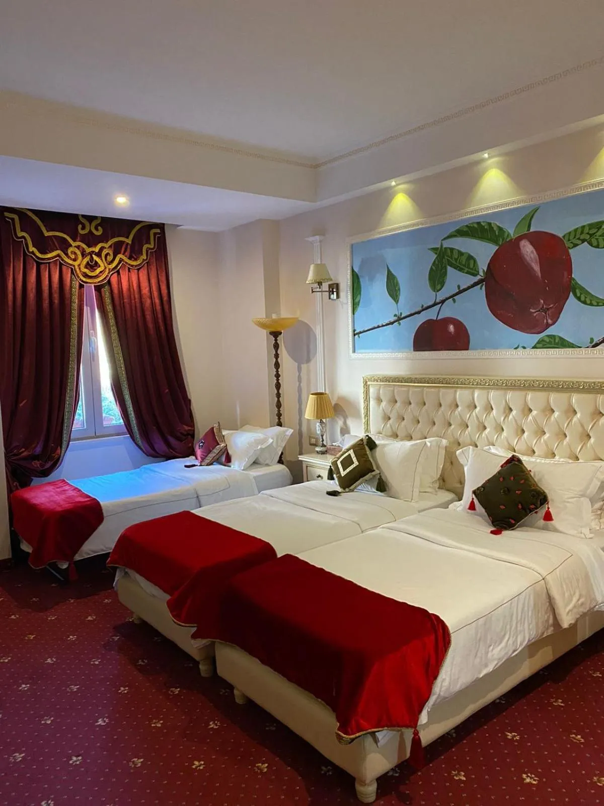 Bed in 2 KITARRAT Boutique Hotel & SPA