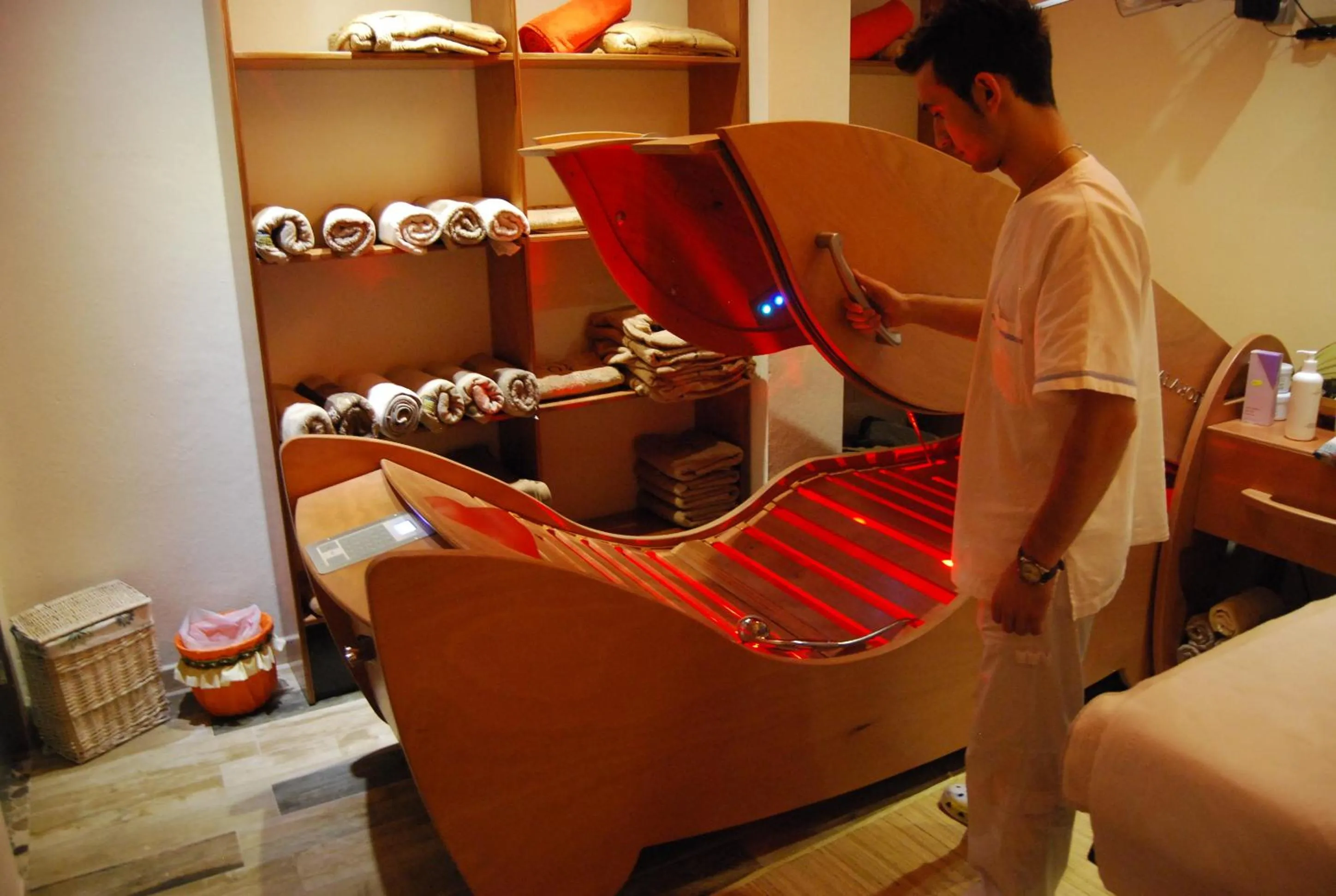 Staff in 2 KITARRAT Boutique Hotel & SPA