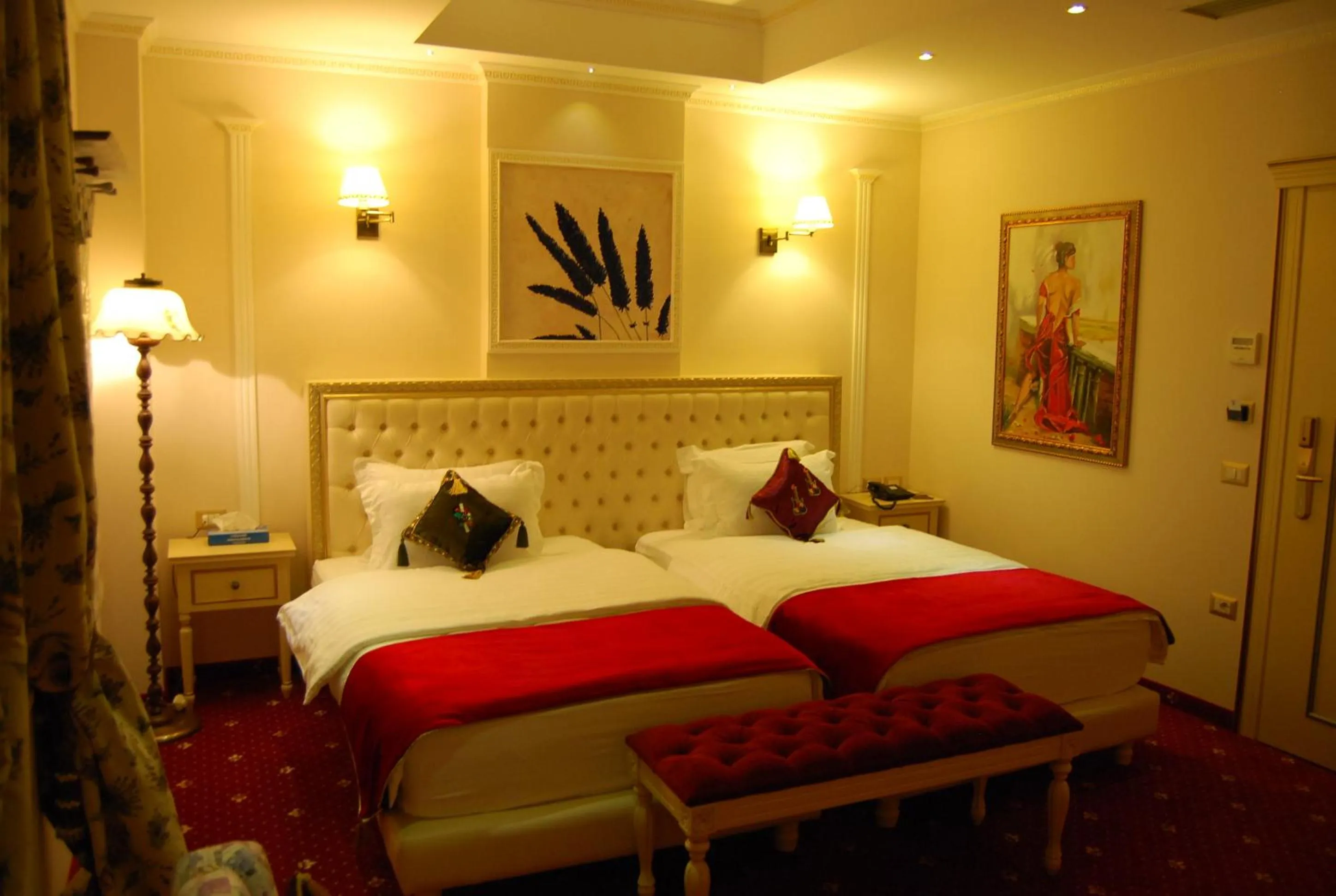 Bed in 2 KITARRAT Boutique Hotel & SPA