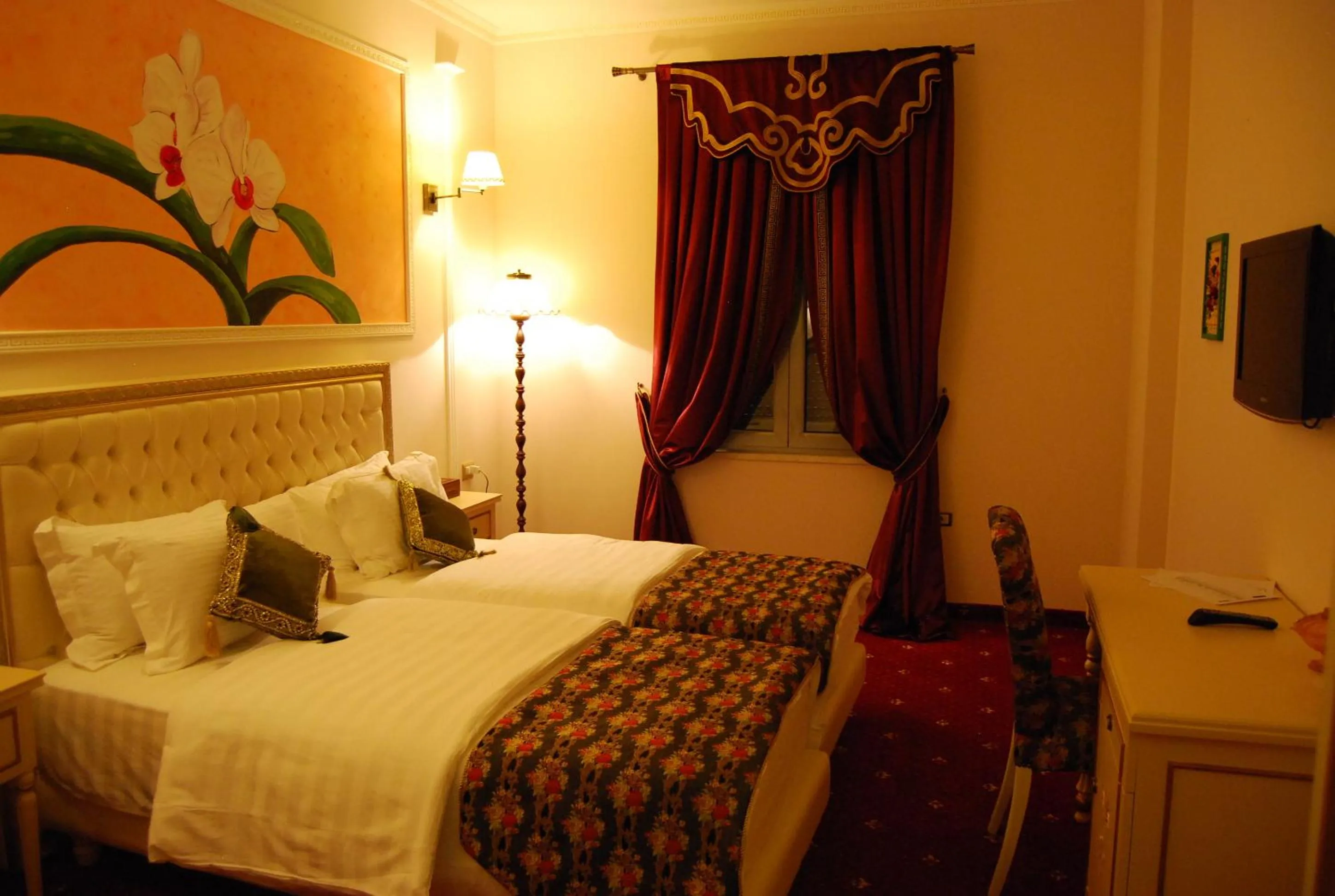 Bed in 2 KITARRAT Boutique Hotel & SPA