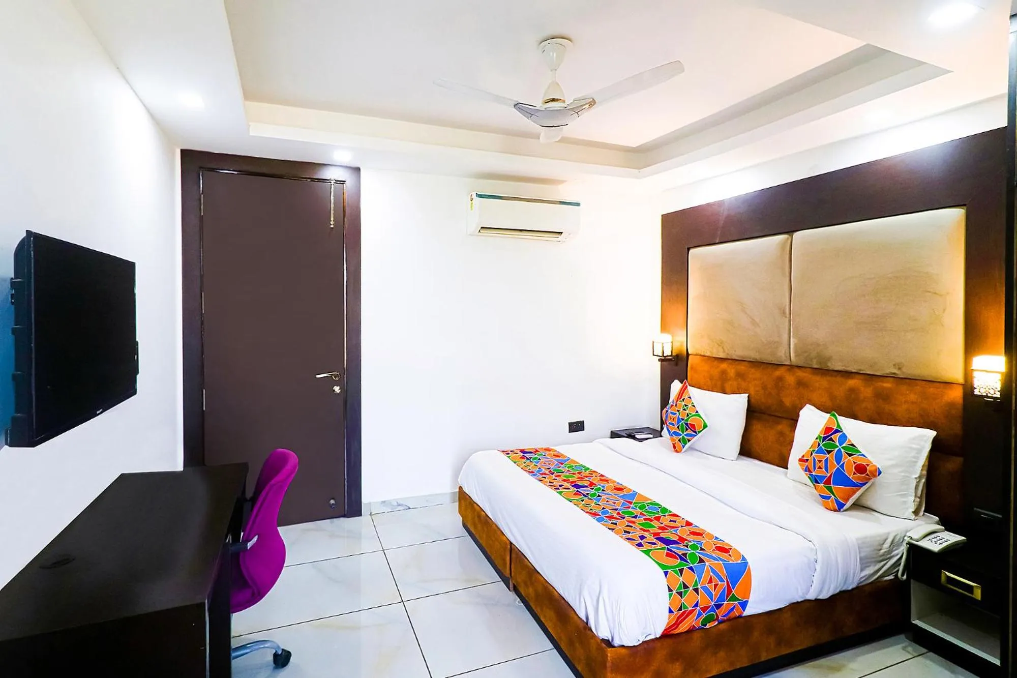 Bedroom in FabHotel Kiara The Private Suites