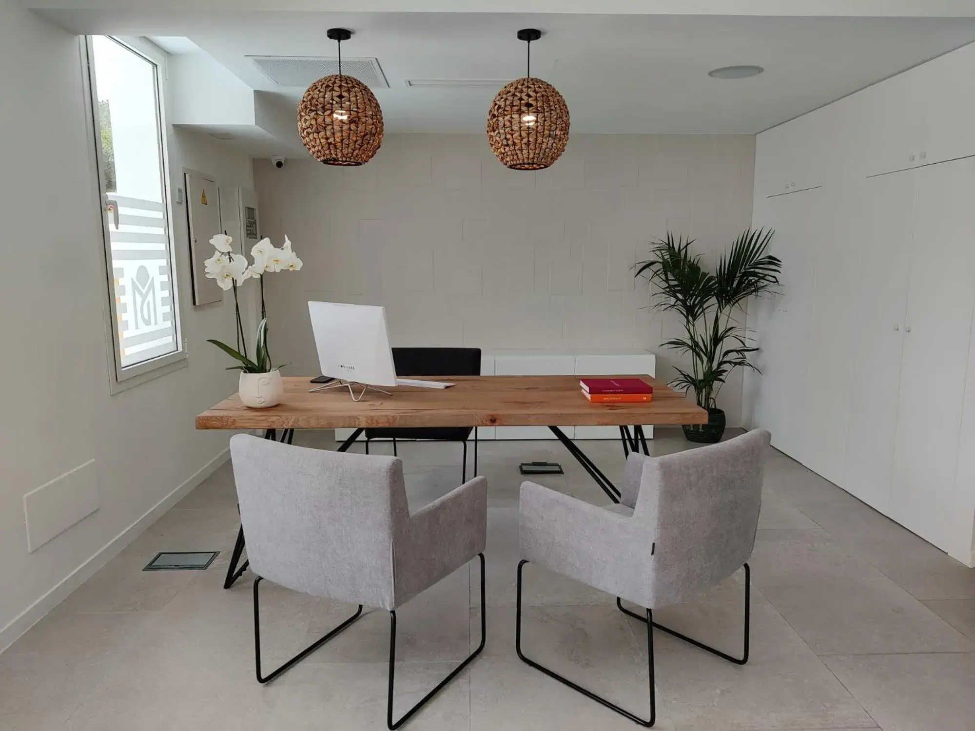 Lobby or reception in Aparthotel Marina Drach Lobby or reception in Aparthotel Marina Drach