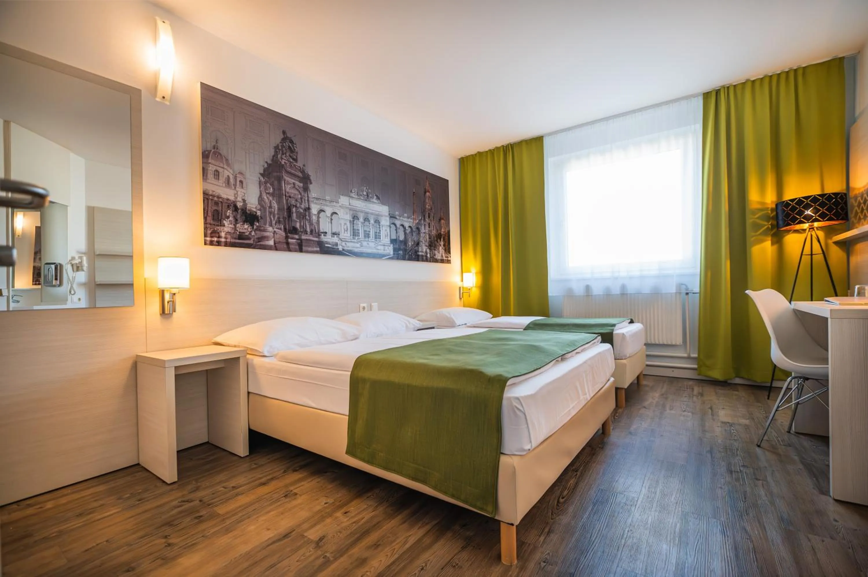 Photo of the whole room, Bed in LifeHotel Vienna Airport