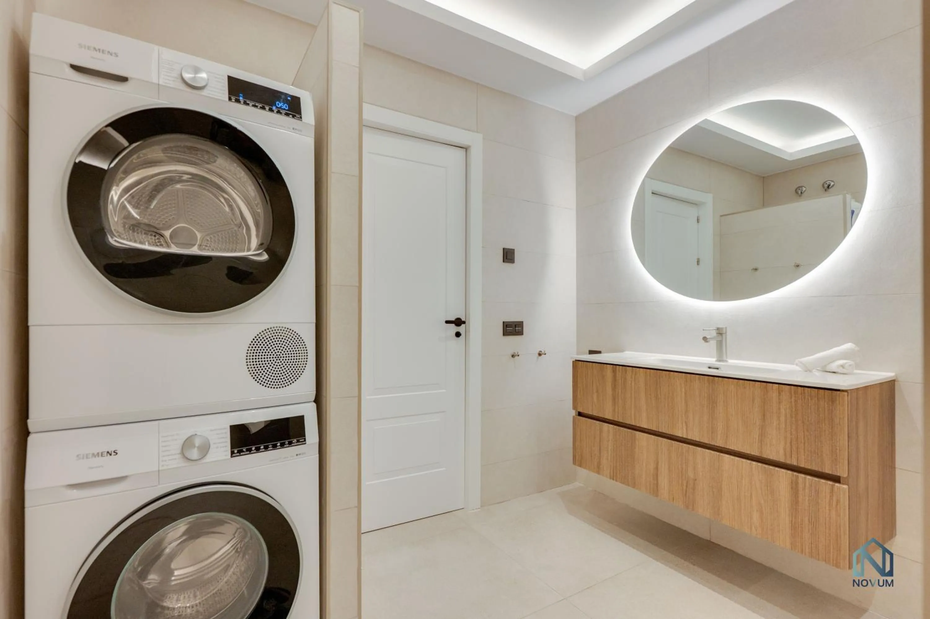 Bathroom in Luxury 3BED in Aldea Blanca, Pool & Puerto Banús