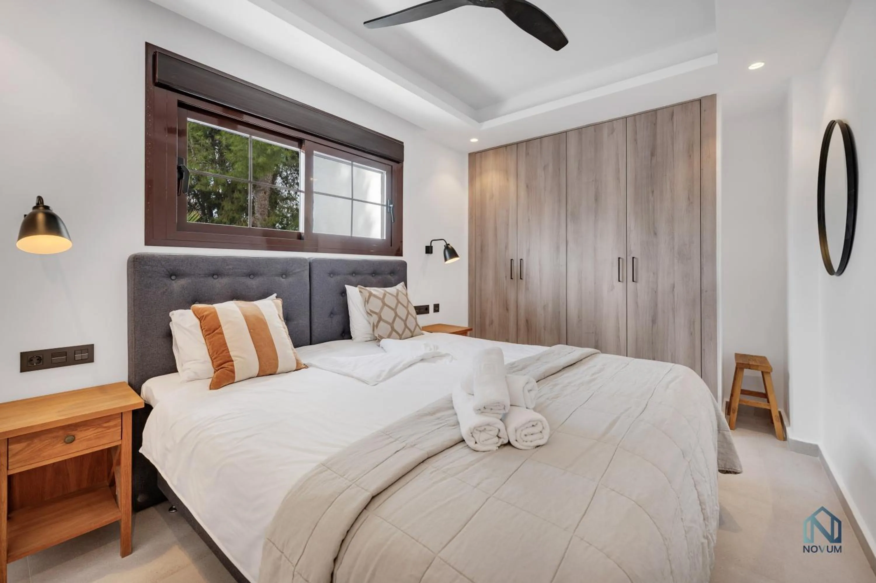Bed in Luxury 3BED in Aldea Blanca, Pool & Puerto Banús