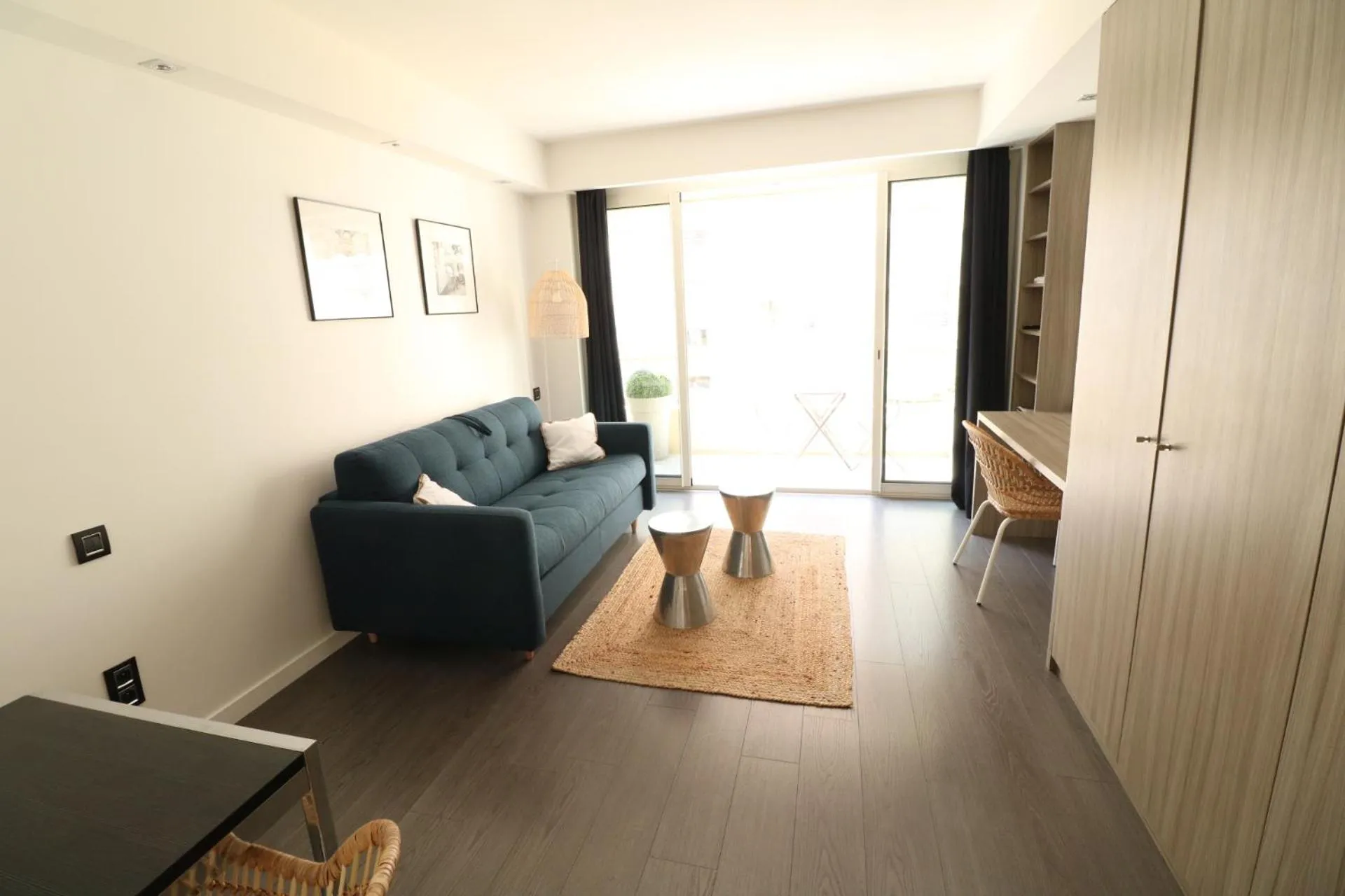 Beautiful studio at the Grand Hotel Residence with sunny balcony 138