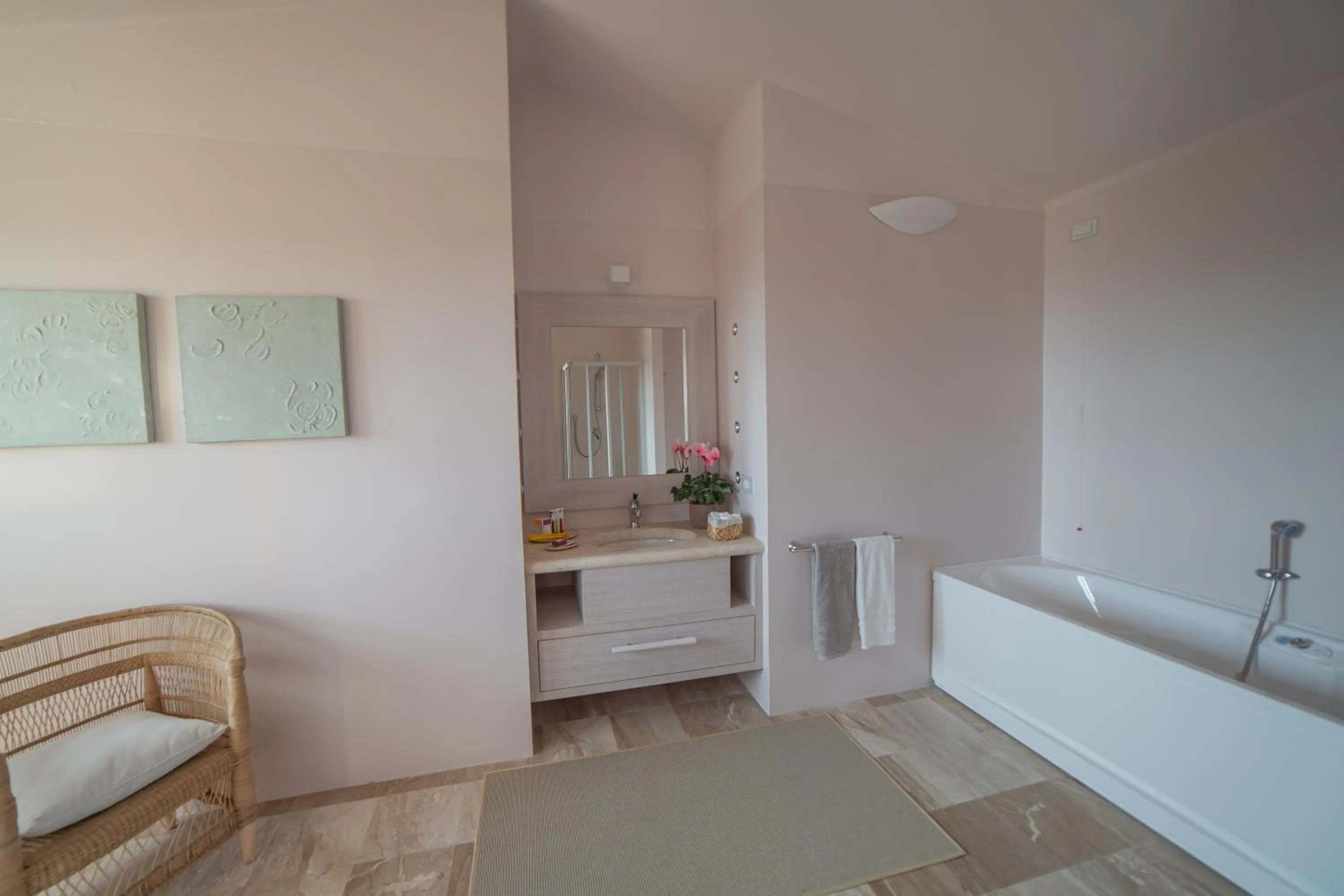 Bathroom in Hotel Borgo Smeraldo