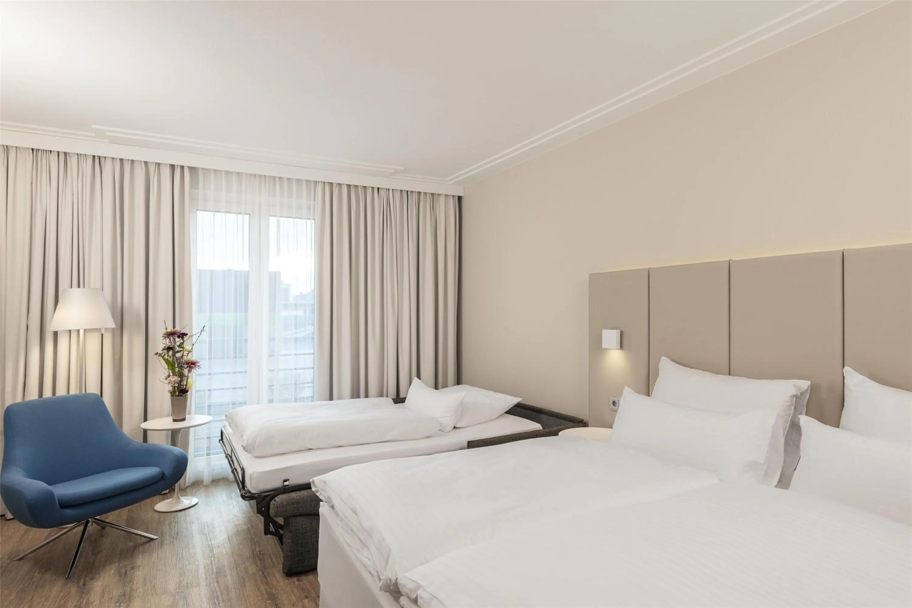 Family Connecting Room (2 Adults + 2 Children) in NH Vienna Airport Conference Center