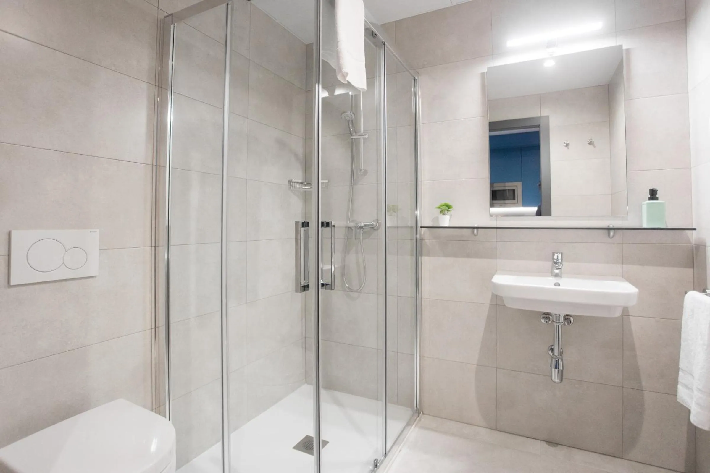 Bathroom in Residencia Universitaria Resa San Mamés