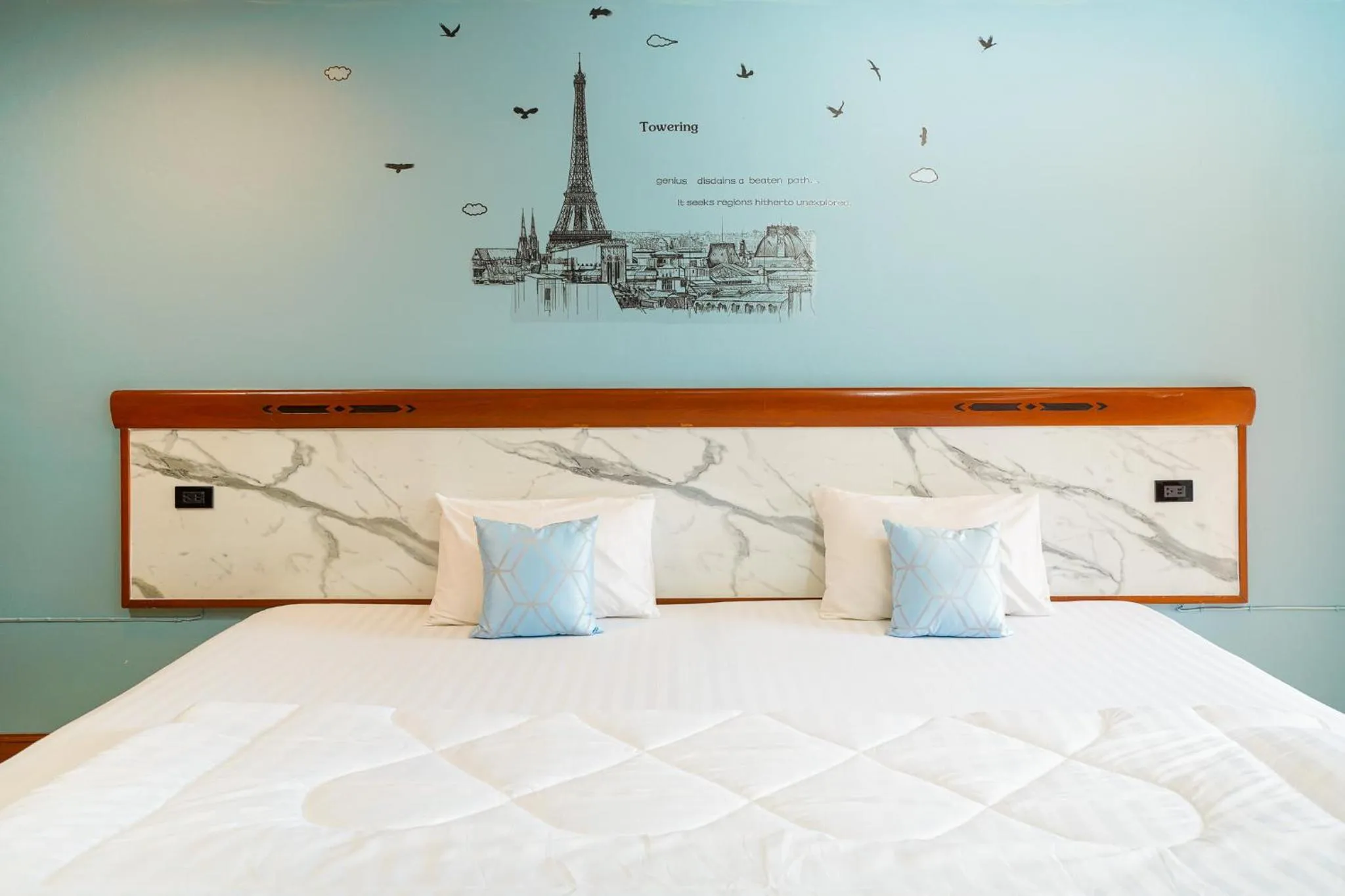 Bed in Mayfa Hotel - SHA extra plus