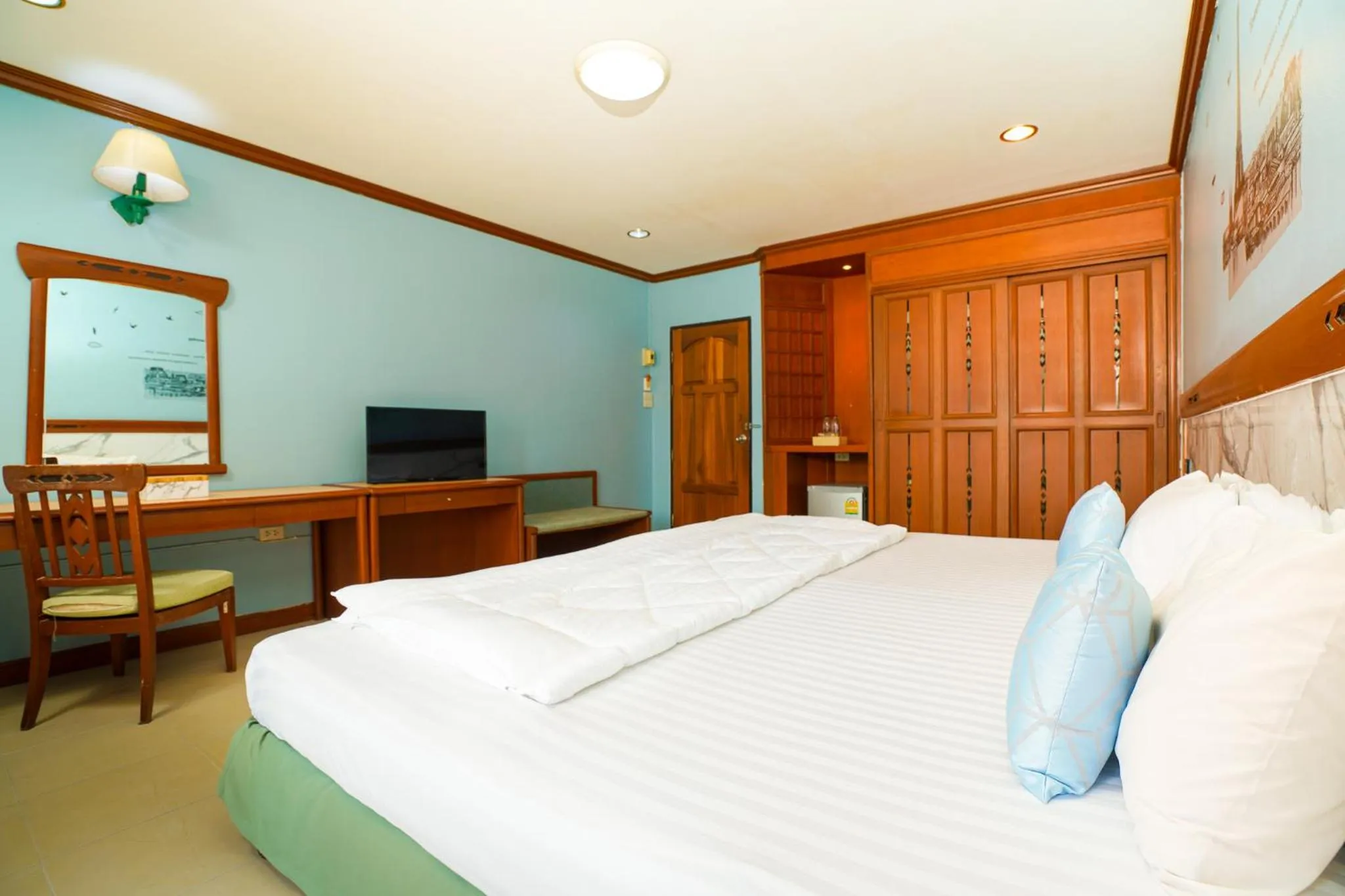 Bedroom, Bed in Mayfa Hotel - SHA extra plus