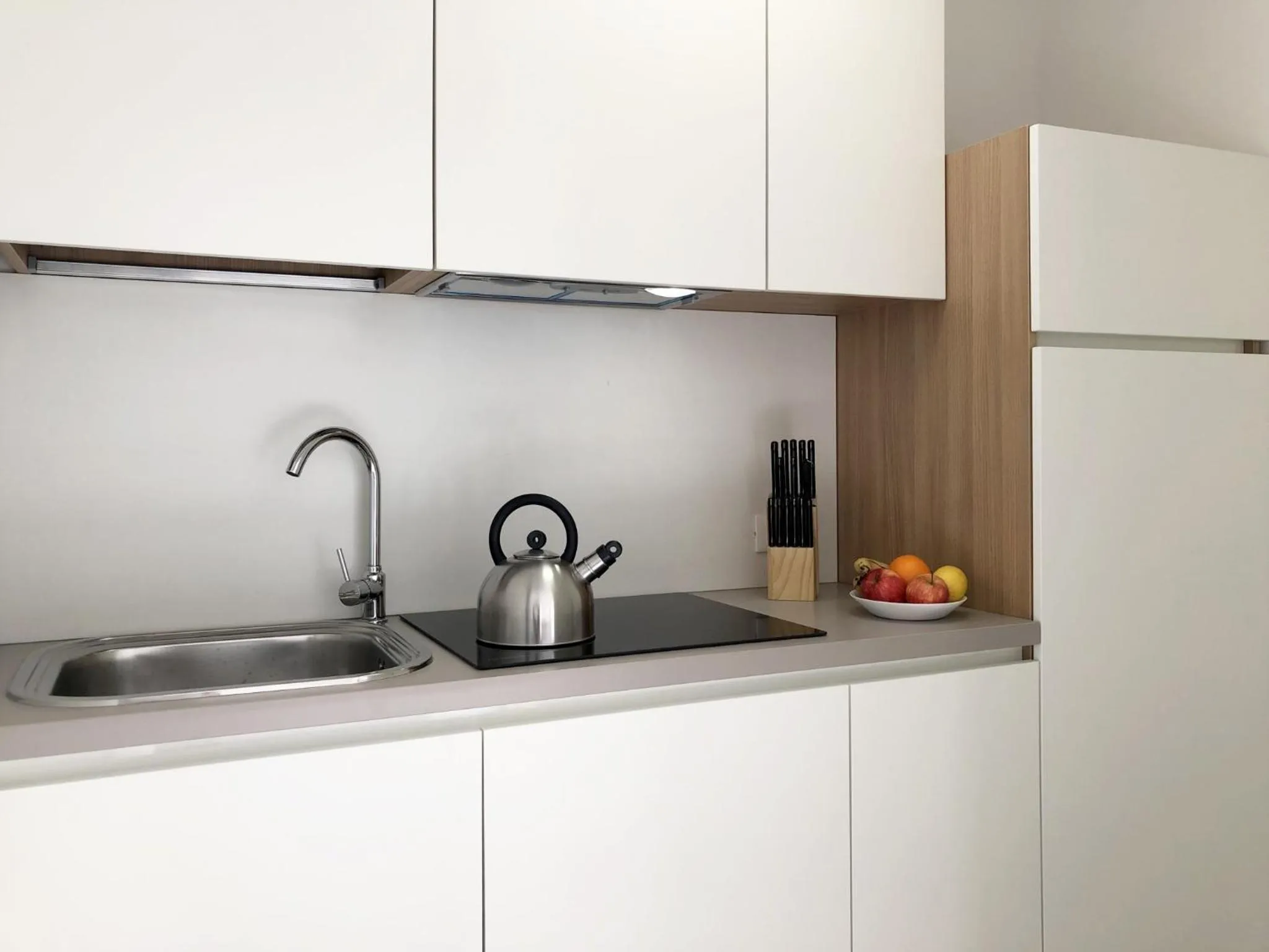 Coffee/tea facilities in Residence Aurora