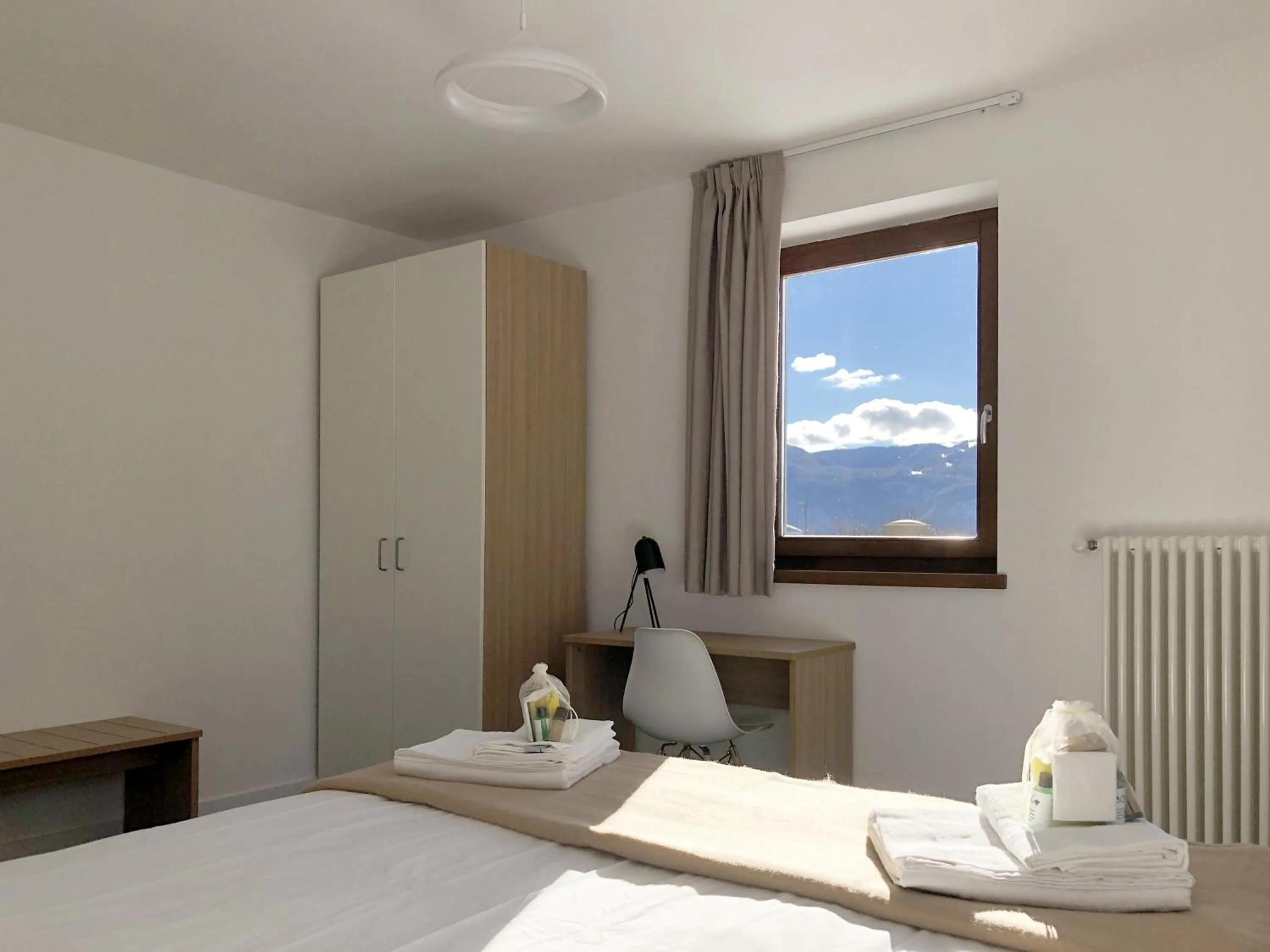 Bed in Residence Aurora