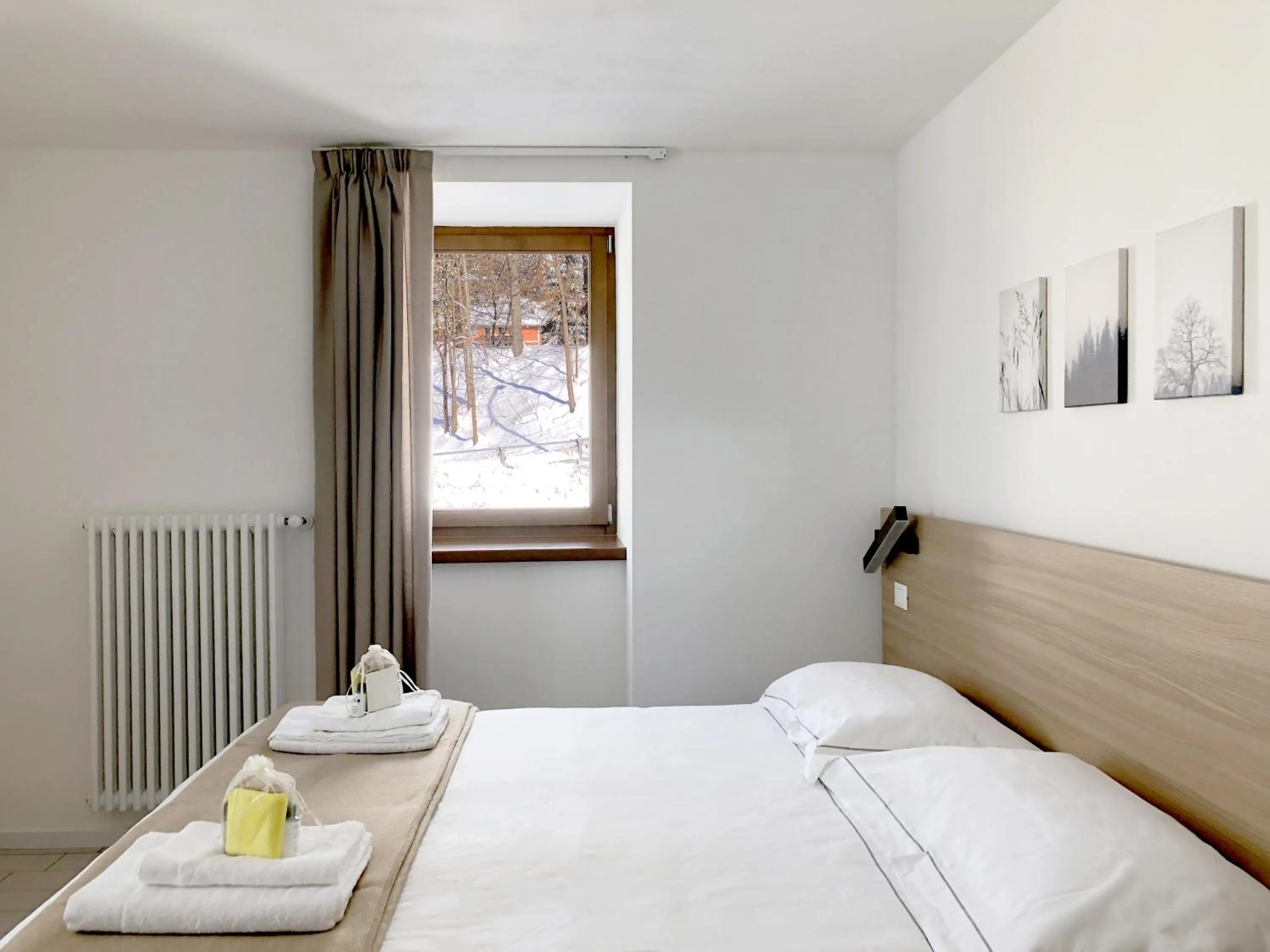 Bedroom, Bed in Residence Aurora