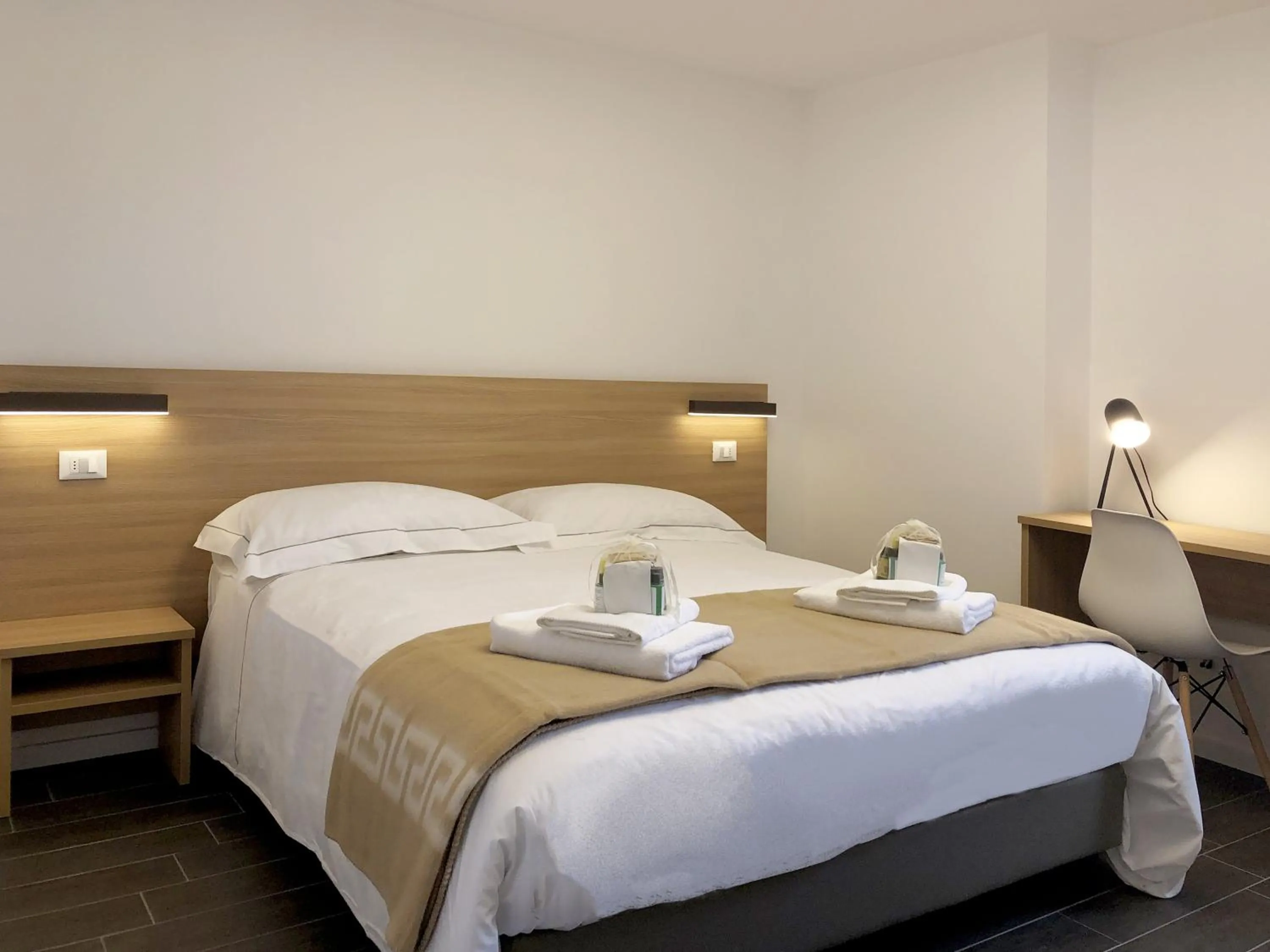 Bed in Residence Aurora